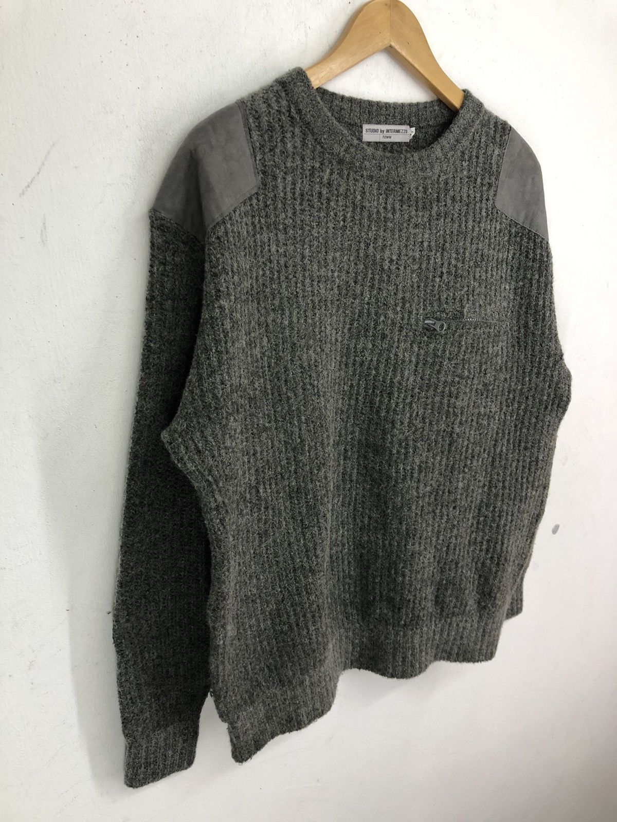 Japanese Brand Vintage Studio By Intermezzo Town Wool Knit Sweater Size US L / EU 52-54 / 3 - 5 Thumbnail