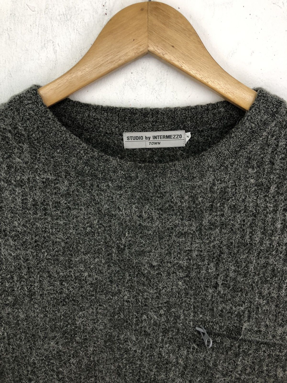 Japanese Brand Vintage Studio By Intermezzo Town Wool Knit Sweater Size US L / EU 52-54 / 3 - 3 Thumbnail