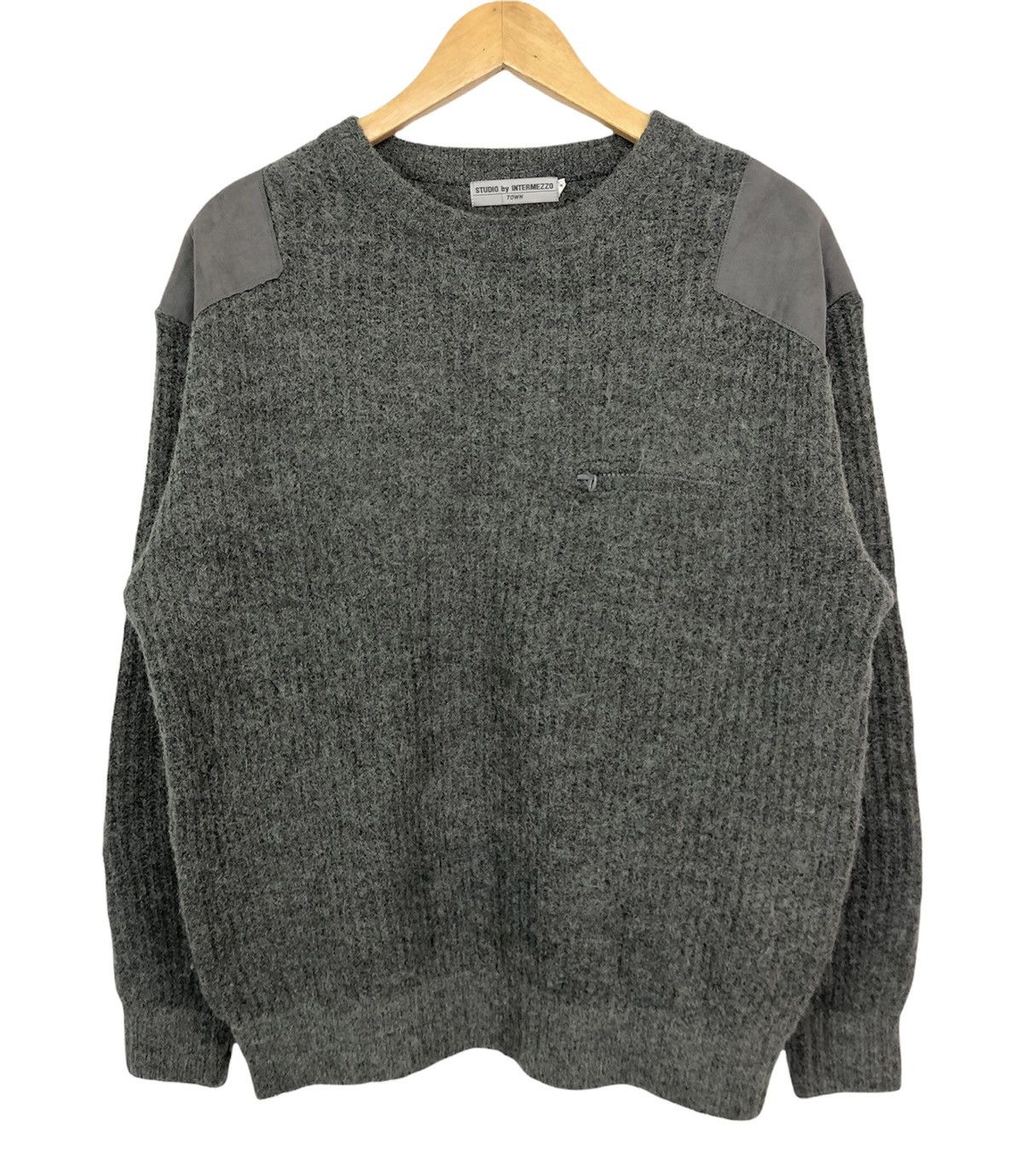 Japanese Brand Vintage Studio By Intermezzo Town Wool Knit Sweater Size US L / EU 52-54 / 3 - 1 Thumbnail