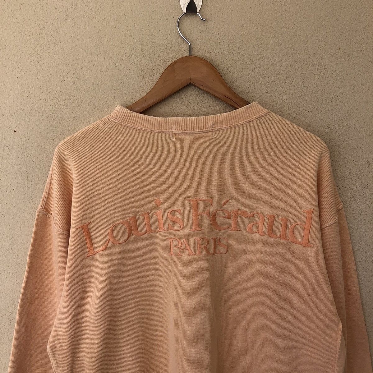 Japanese Brand VINTAGE LOUIS FERAUD PARIS SWEATSHIRT BIG LOGO EMBROIDERED Size US M / EU 48-50 / 2 - 3 Thumbnail