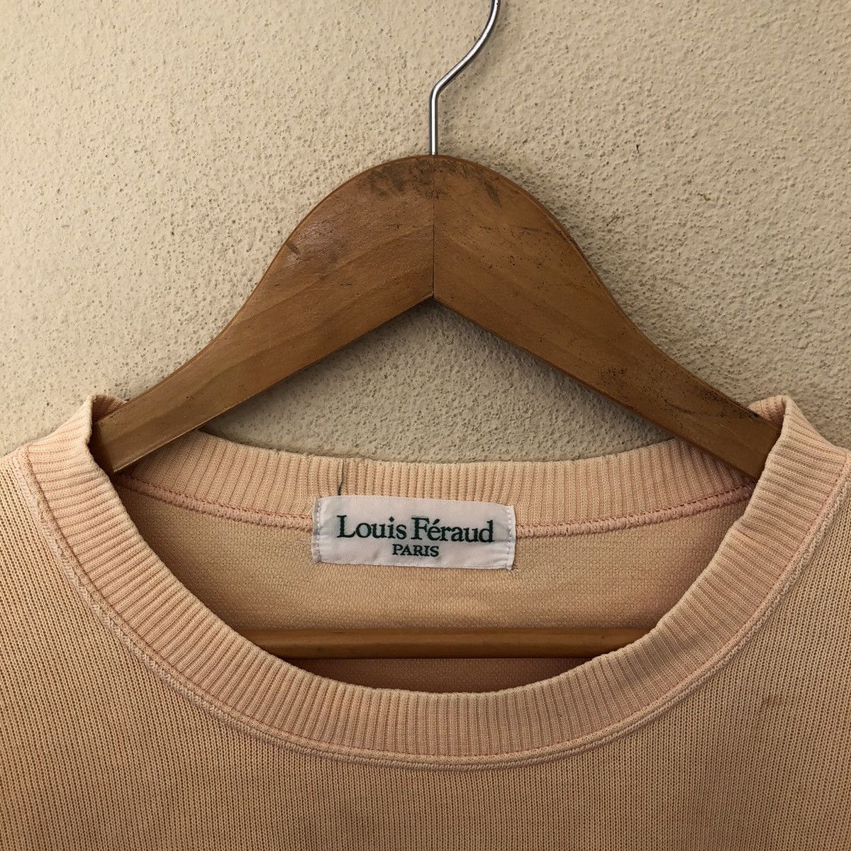 Japanese Brand VINTAGE LOUIS FERAUD PARIS SWEATSHIRT BIG LOGO EMBROIDERED Size US M / EU 48-50 / 2 - 9 Thumbnail