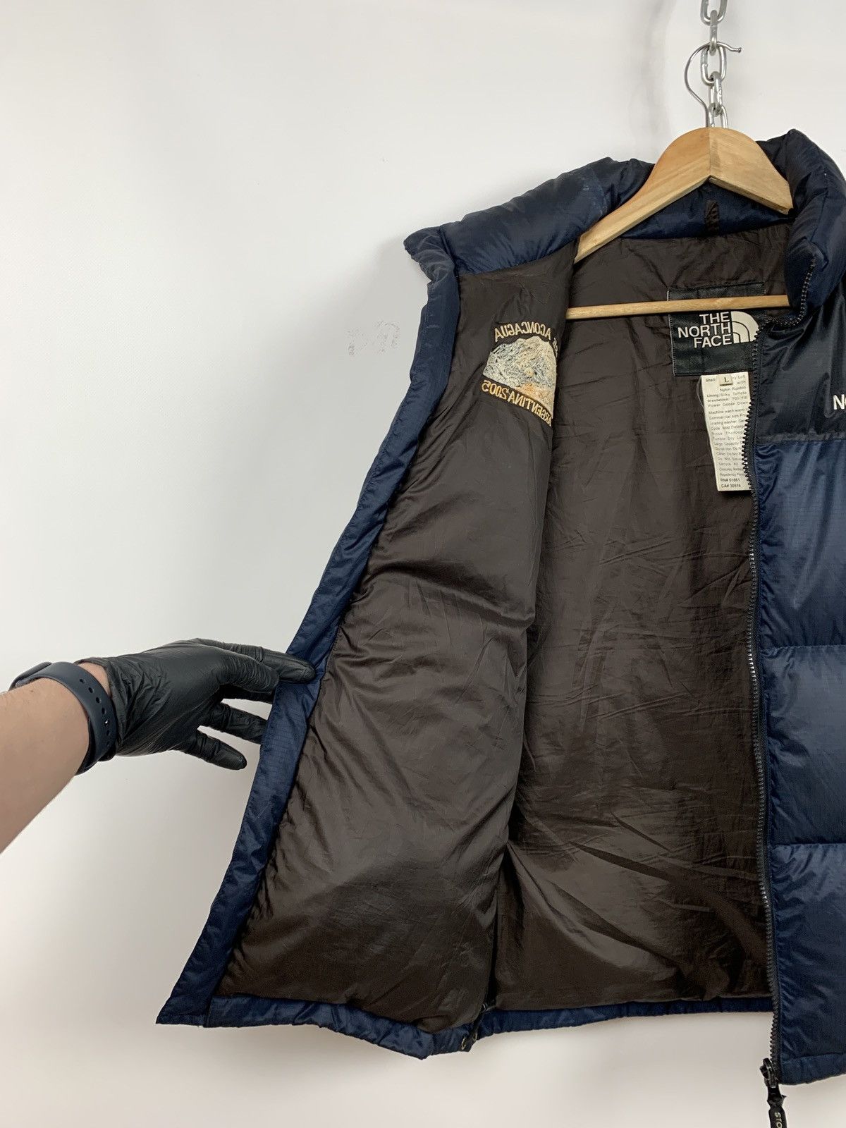 The North Face Vintage The North Face 700 Aconcagua Goose Down Puffer Vest Size US L / EU 52-54 / 3 - 17 Thumbnail
