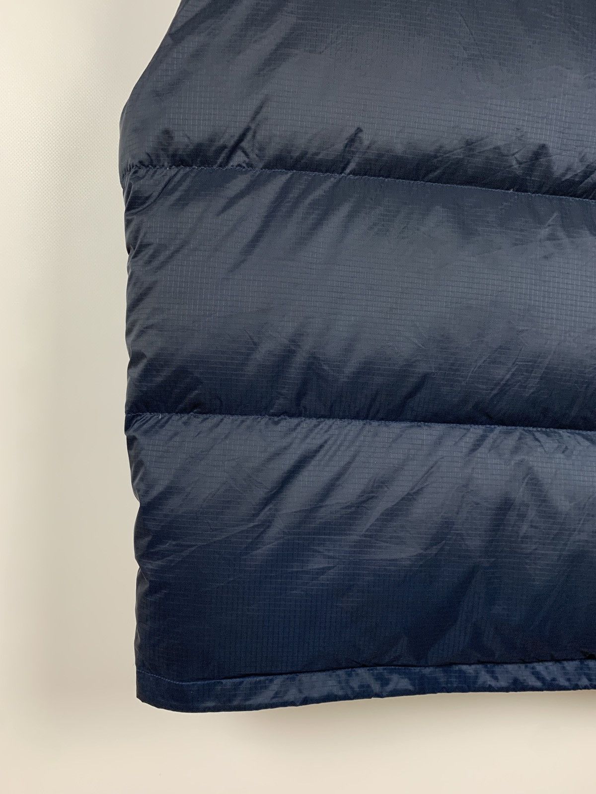 The North Face Vintage The North Face 700 Aconcagua Goose Down Puffer Vest Size US L / EU 52-54 / 3 - 15 Thumbnail