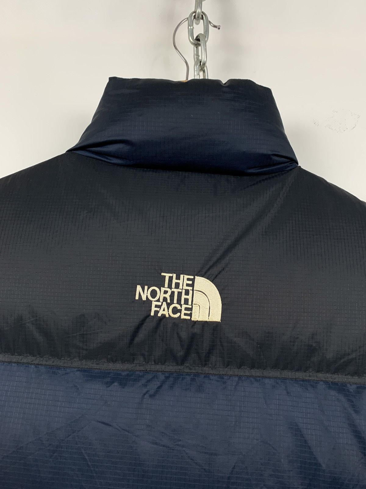 The North Face Vintage The North Face 700 Aconcagua Goose Down Puffer Vest Size US L / EU 52-54 / 3 - 14 Thumbnail