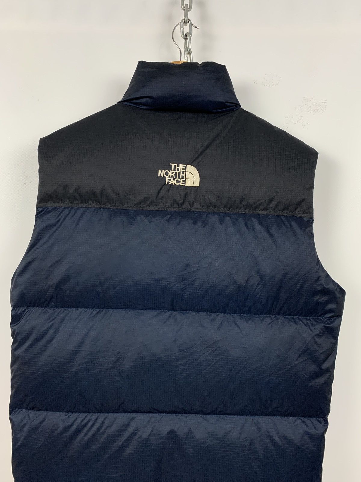 The North Face Vintage The North Face 700 Aconcagua Goose Down Puffer Vest Size US L / EU 52-54 / 3 - 11 Thumbnail