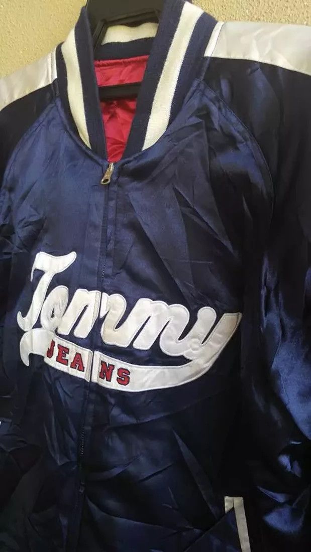Tommy Hilfiger × Tommy Jeans Vintage Tommy Reversible Quilted Bomber Jacket Size US XL / EU 56 / 4 - 3 Thumbnail