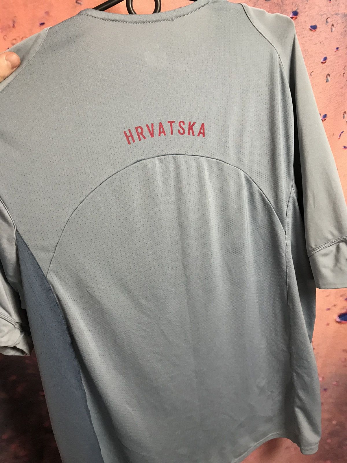 Vintage Vintage Nike Croatia soccer jersey Size US L / EU 52-54 / 3 - 8 Thumbnail