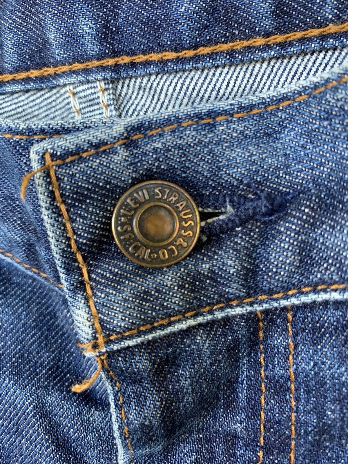 Levi's × Vintage Vintage 80s Levis 505 Distressed Denim Size US 33 - 9 Thumbnail
