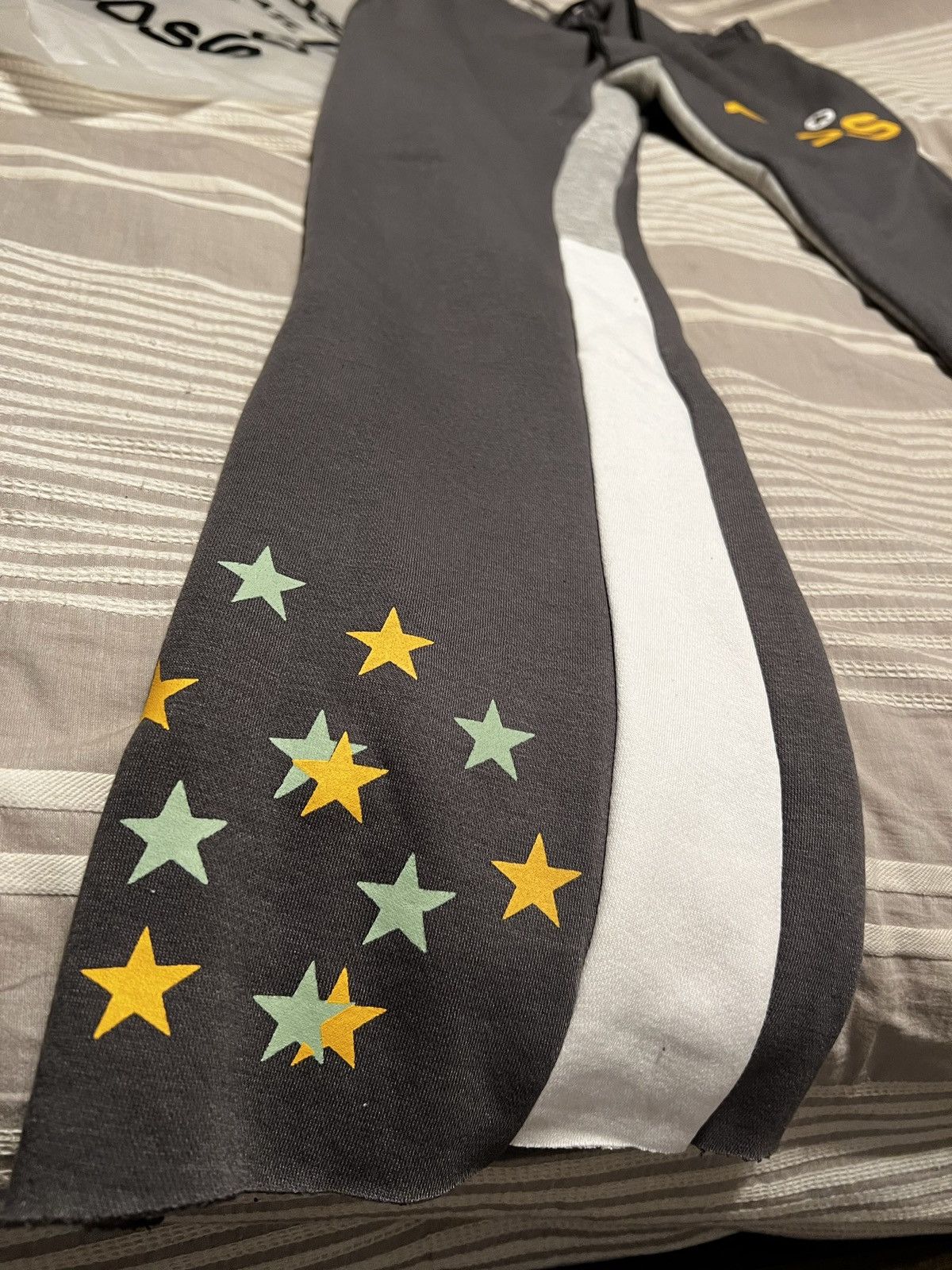 Designer DOS ATL Gray Flared Sweatpants Size US 28 / EU 44 - 3 Thumbnail