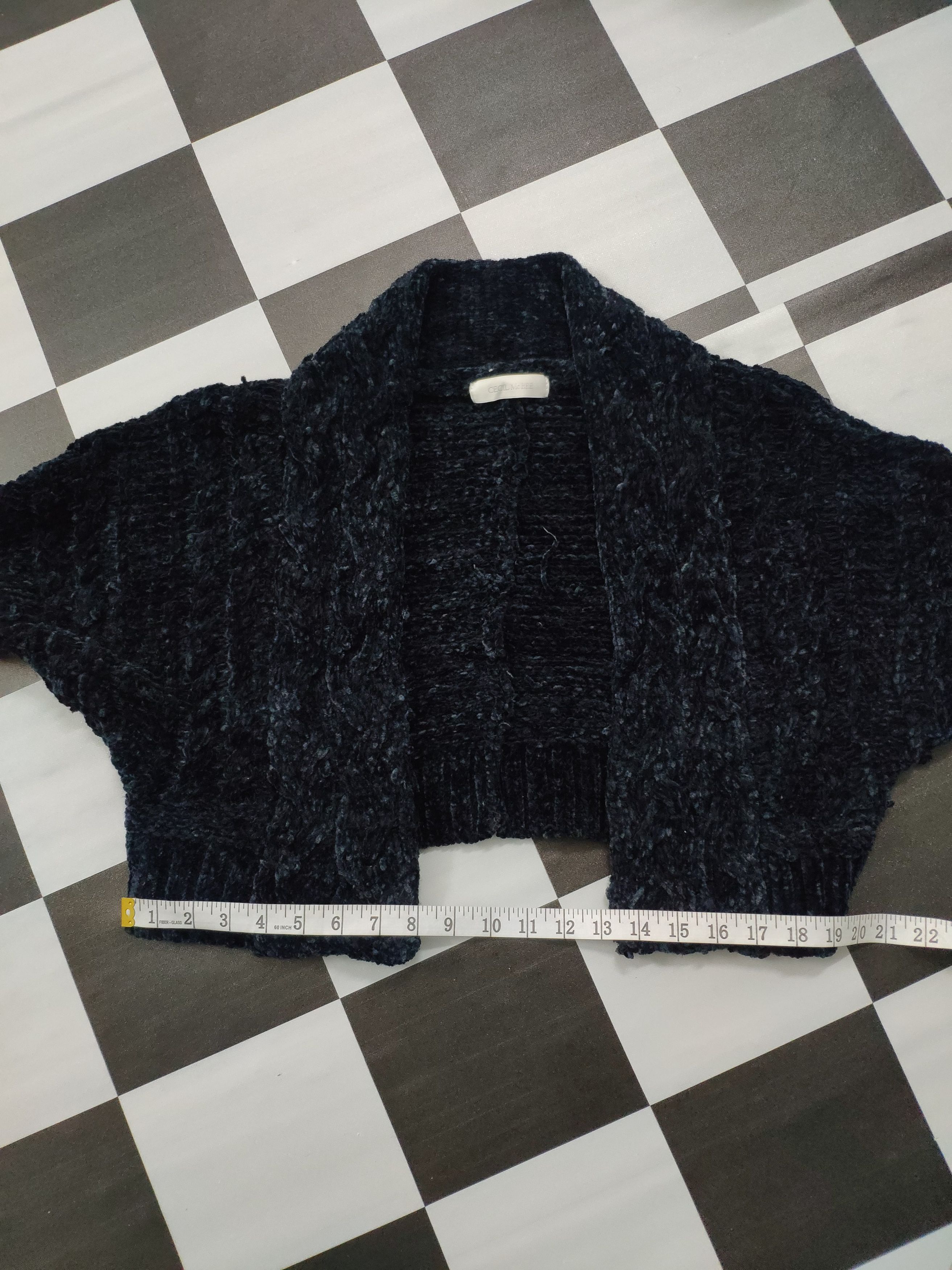 Japanese Brand Steal 💥 Vintage Cecil Mc Bee Knit Cropped Cardigan Size M / US 6-8 / IT 42-44 - 15 Thumbnail