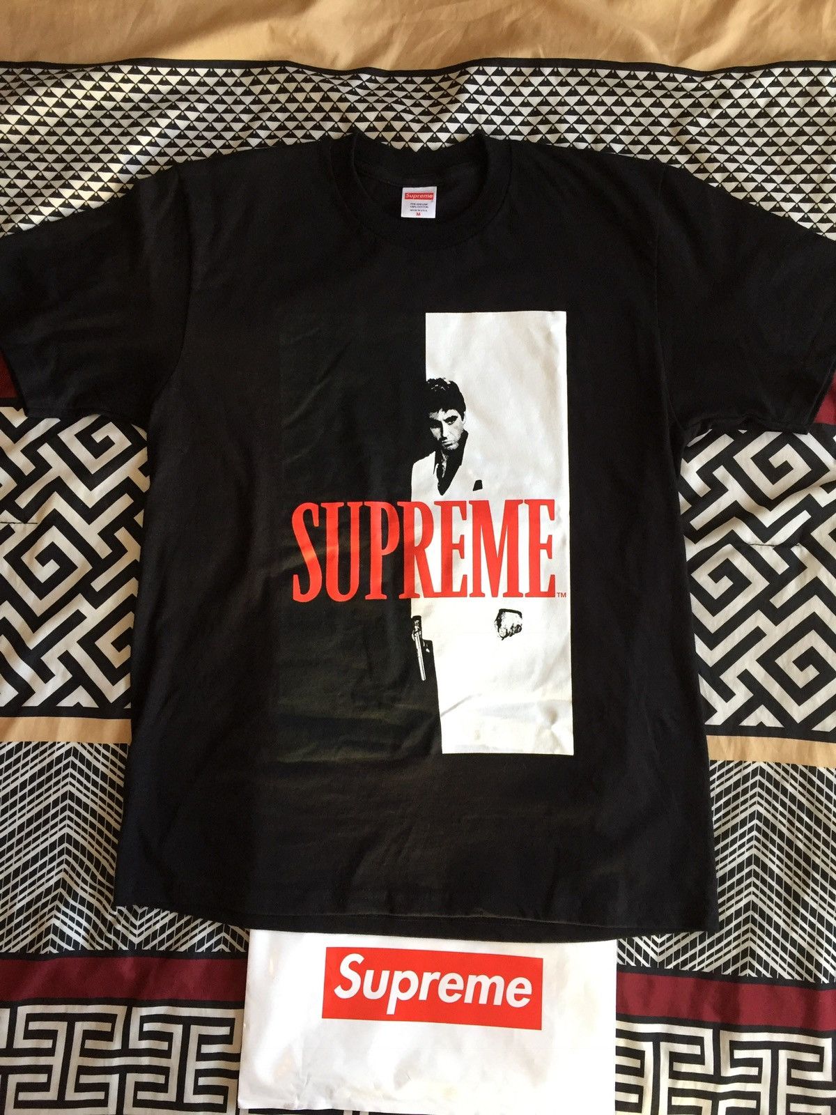 Supreme - T Shirt - Scarface popular Split Tee FW17