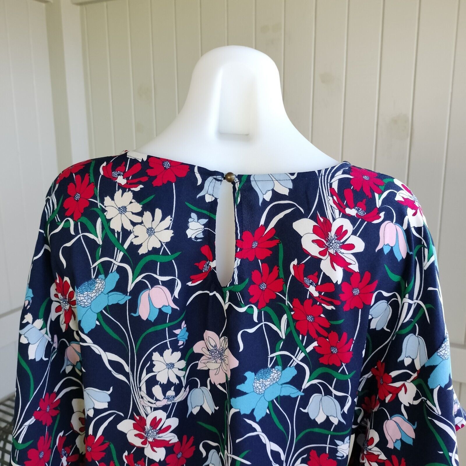 Designer Bobeau Blouse Top Floral Flutter Sleeve Tiered Corporate Size M / US 6-8 / IT 42-44 - 5 Thumbnail