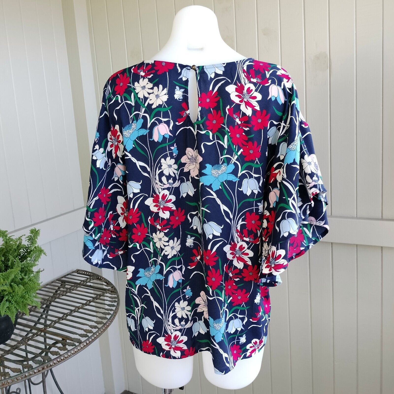 Designer Bobeau Blouse Top Floral Flutter Sleeve Tiered Corporate Size M / US 6-8 / IT 42-44 - 3 Thumbnail