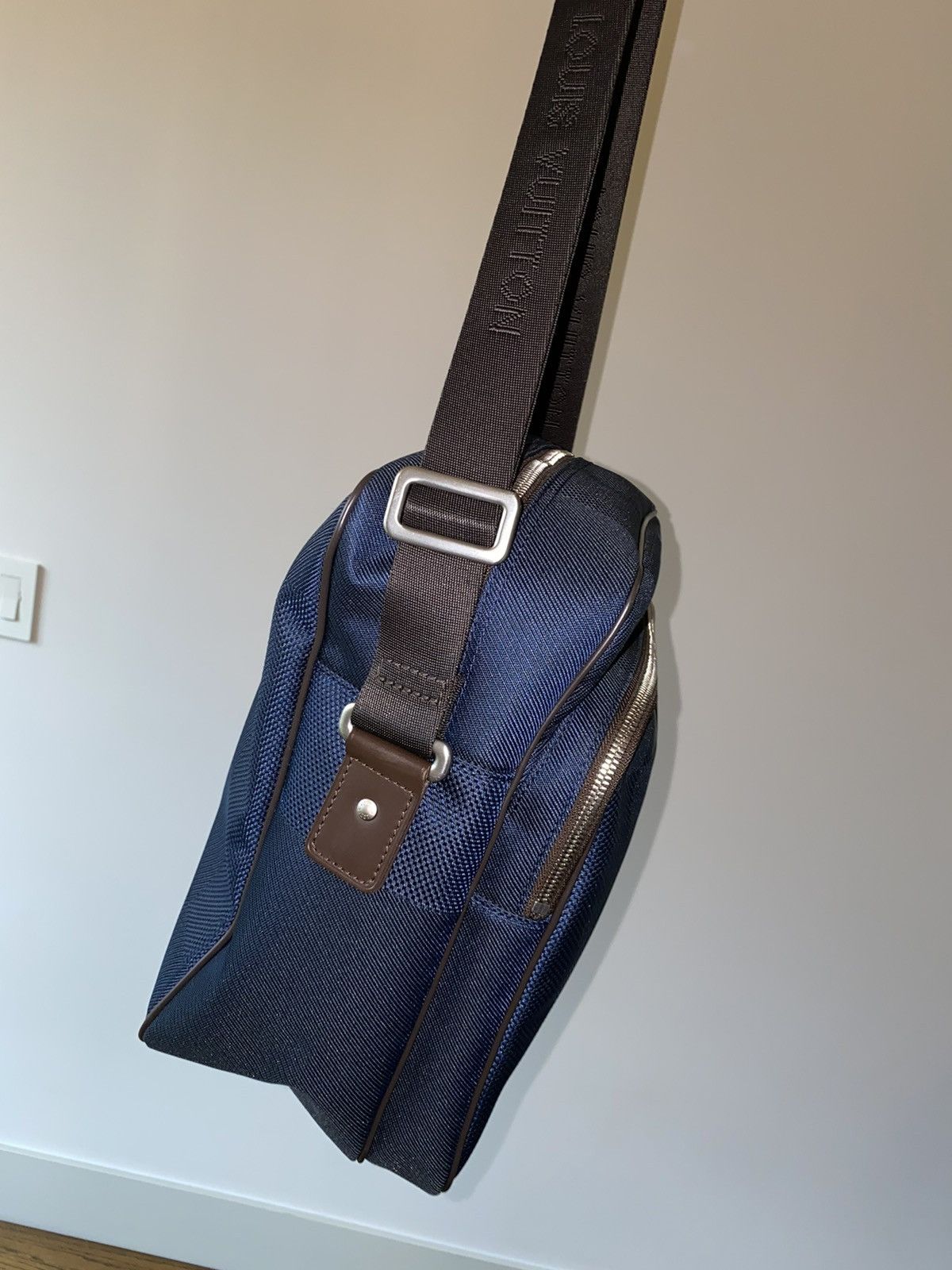 Louis Vuitton LV Damier Geant Ocean Navy Reporter / Camera Messenger Bag Size ONE SIZE - 12 Thumbnail