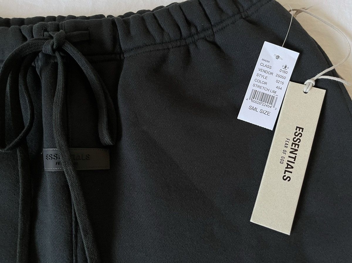FOG × Fear of God × Pacsun Fog Essentials Fear Of God Stretch Limo Sweat Shorts Sz (S) Size US 30 / EU 46 - 5 Thumbnail