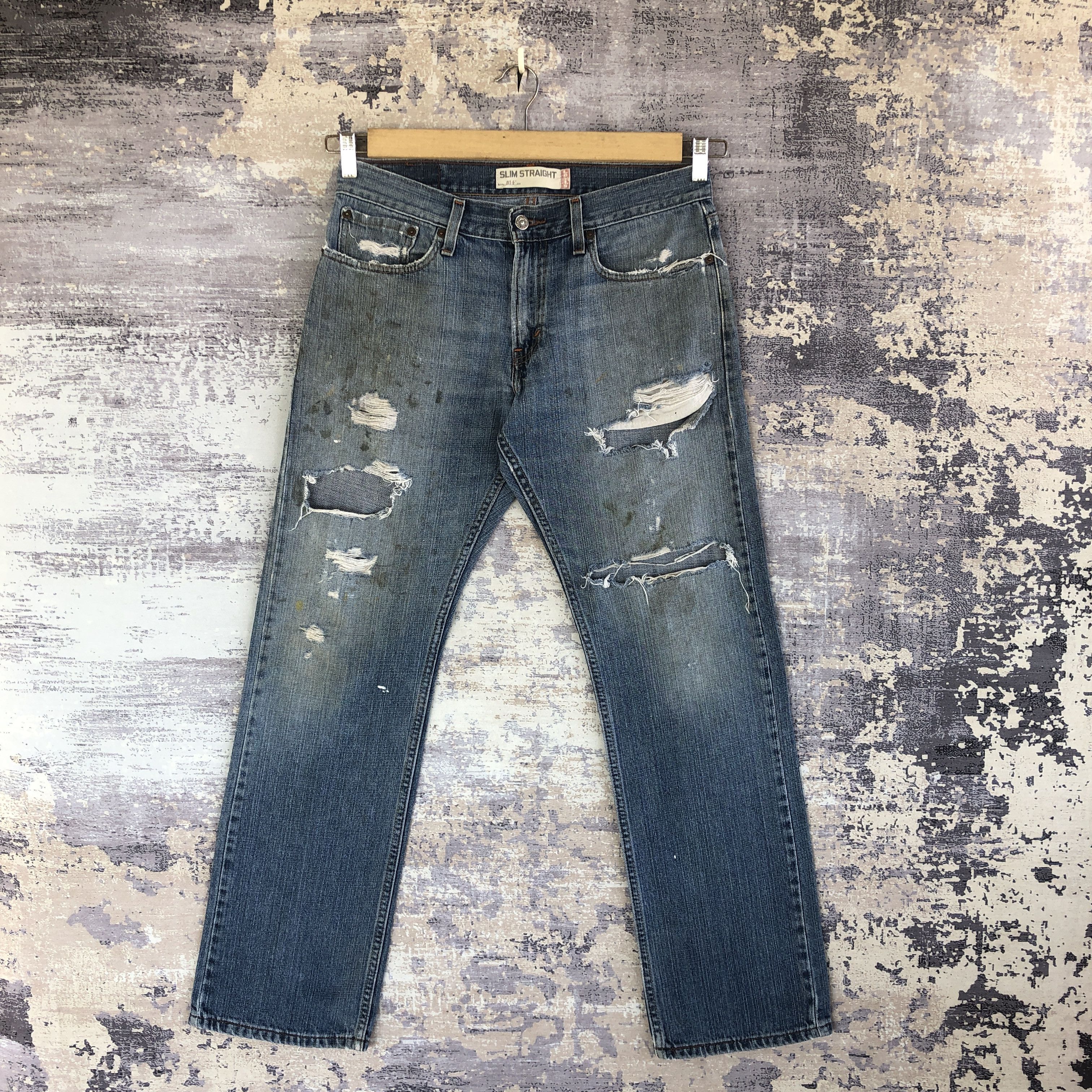 Levi's Vintage Levis Distressed Jeans Levi's 514 Ripped Denim Size US 32 / EU 48 - 1 Thumbnail