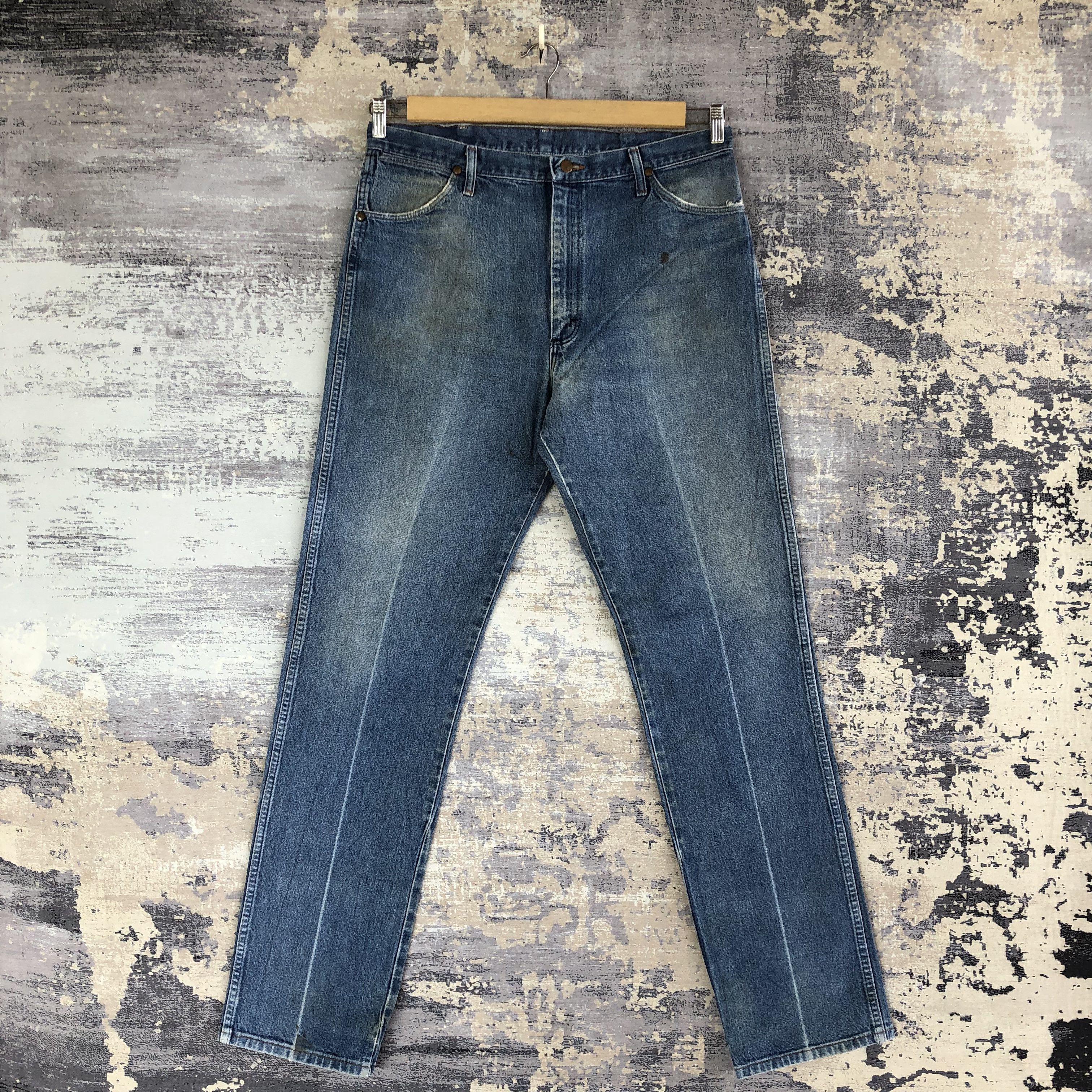 Vintage Vintage Wrangler Light Wash Jeans Wrangler Stonewash Denim Size US 36 / EU 52 - 1 Thumbnail