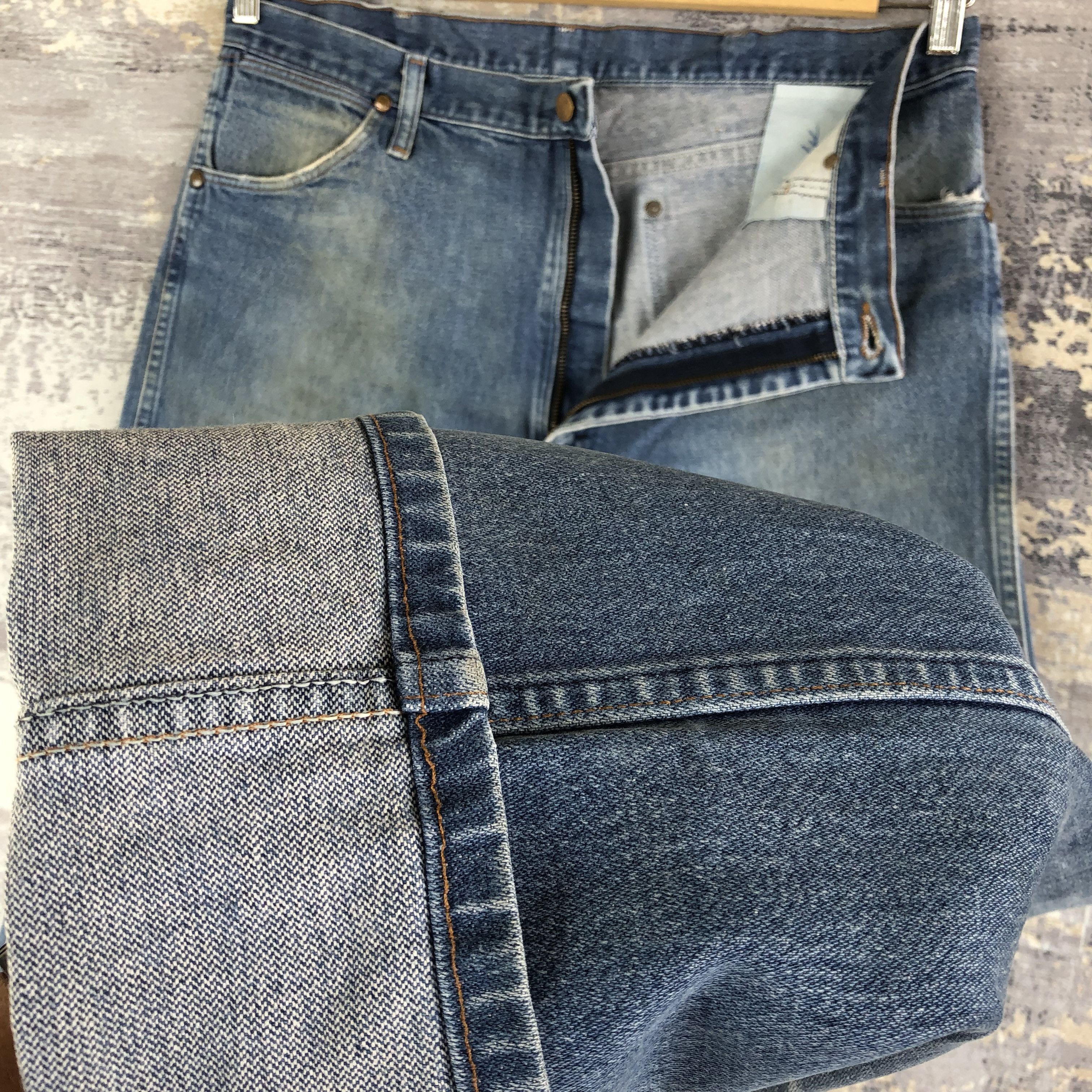 Vintage Vintage Wrangler Light Wash Jeans Wrangler Stonewash Denim Size US 36 / EU 52 - 10 Thumbnail