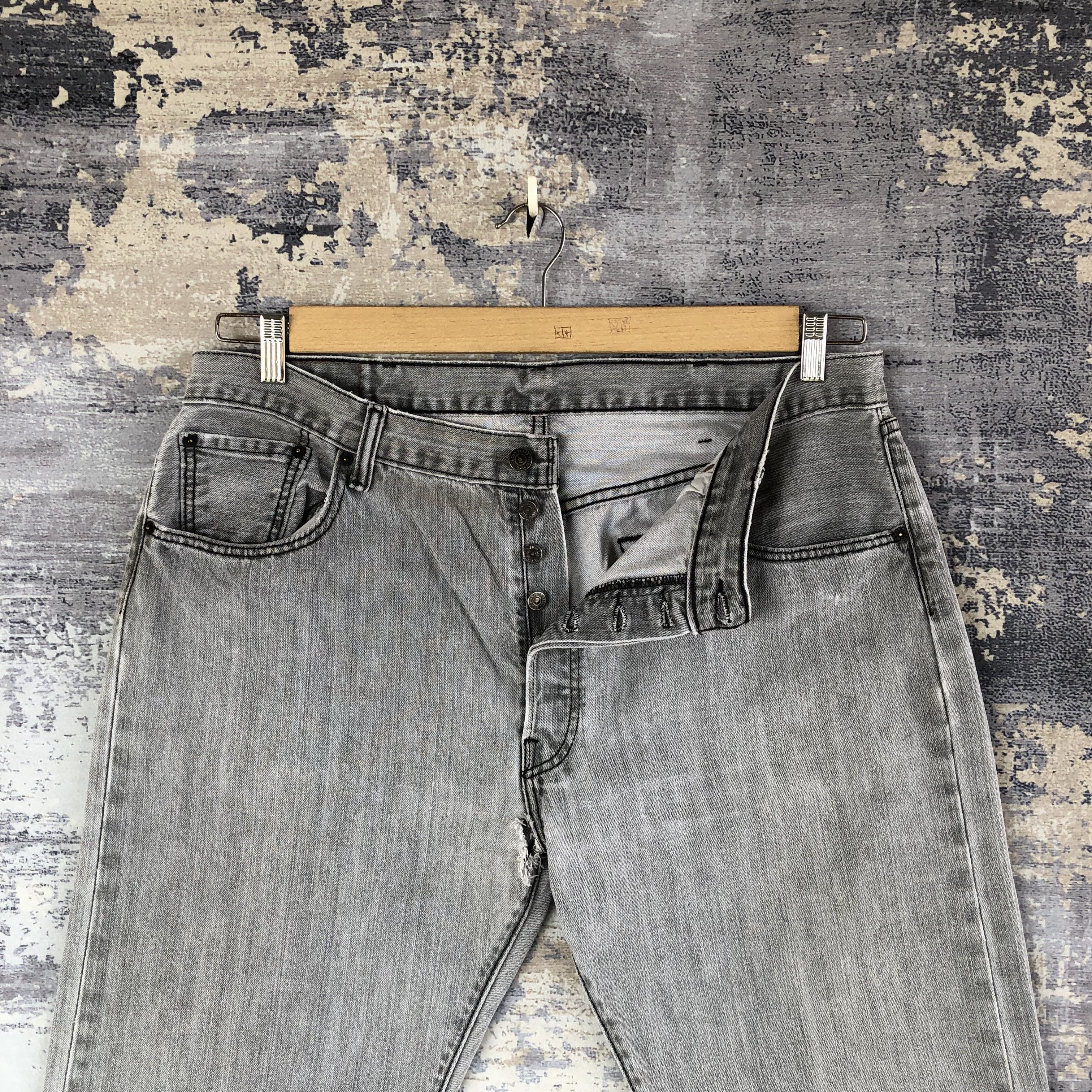 Jean Vintage Levis 501 Jeans Faded Black Levi's Ash Grey Denim Size US 38 / EU 54 - 6 Thumbnail