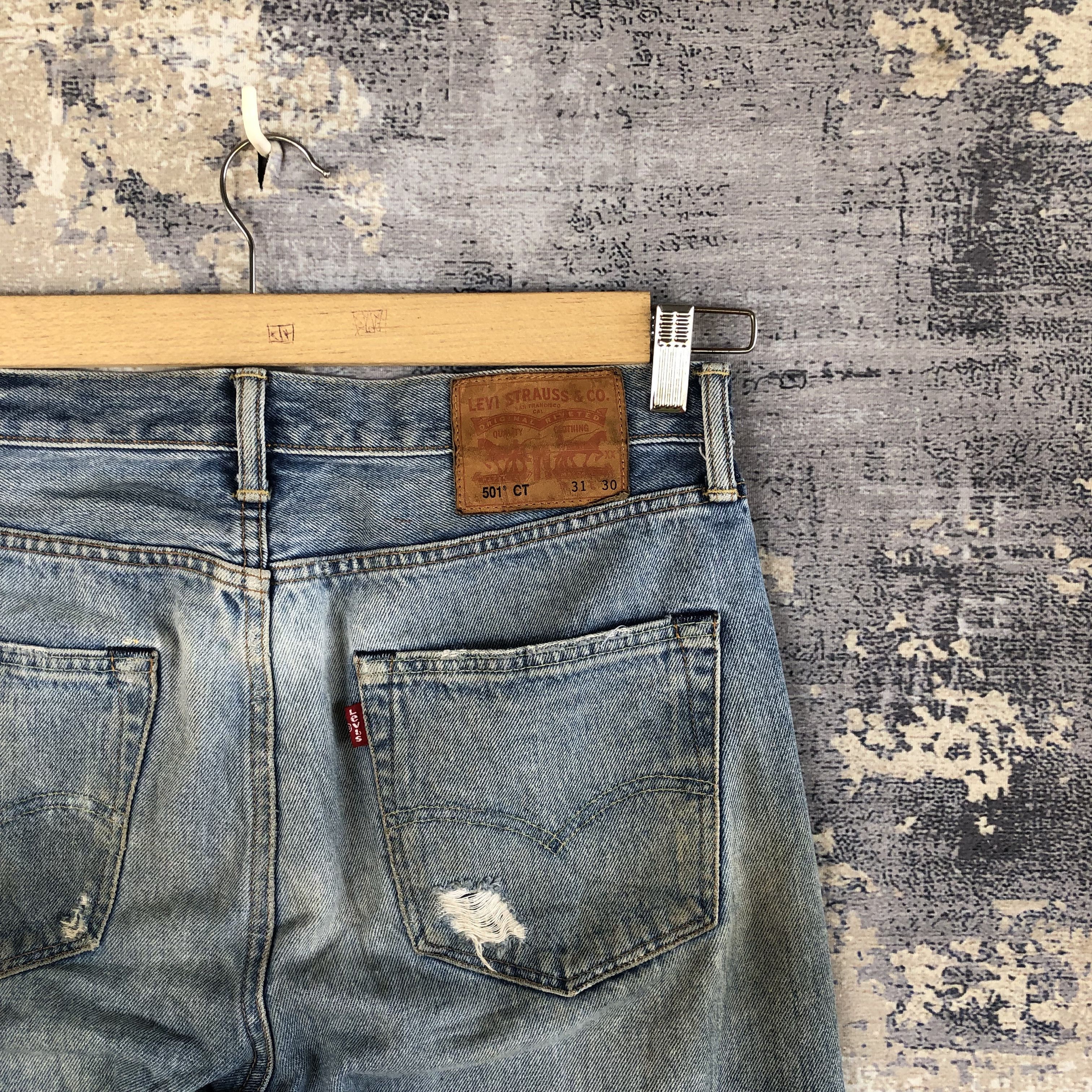 Levi's Vintage Levis 501 Jeans Distressed Levi's Stonewash Denim Size US 32 / EU 48 - 5 Thumbnail