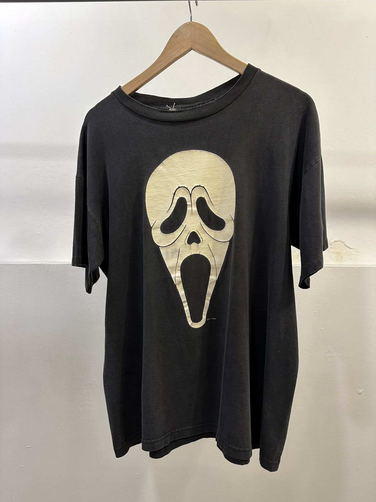 Vintage original Scream movie tee