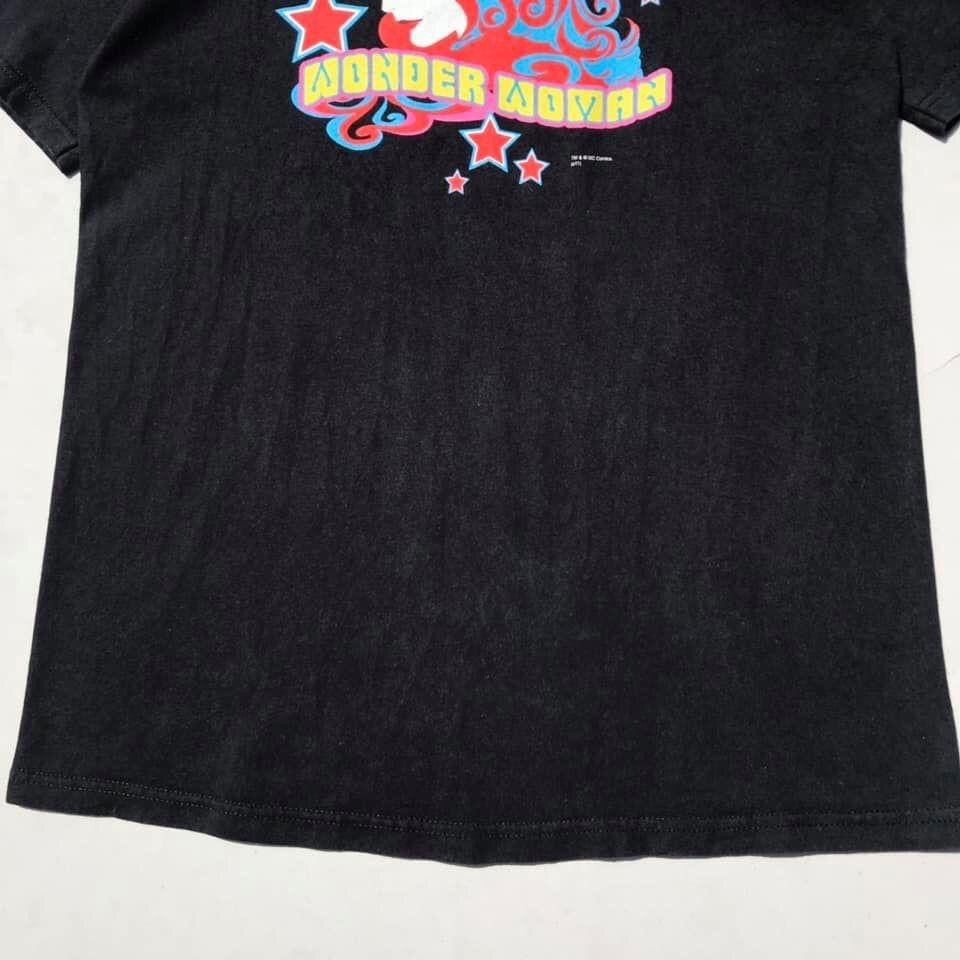Vintage 🔥Accept Binding Offer🔥 Wonder Woman Size US M / EU 48-50 / 2 - 5 Thumbnail
