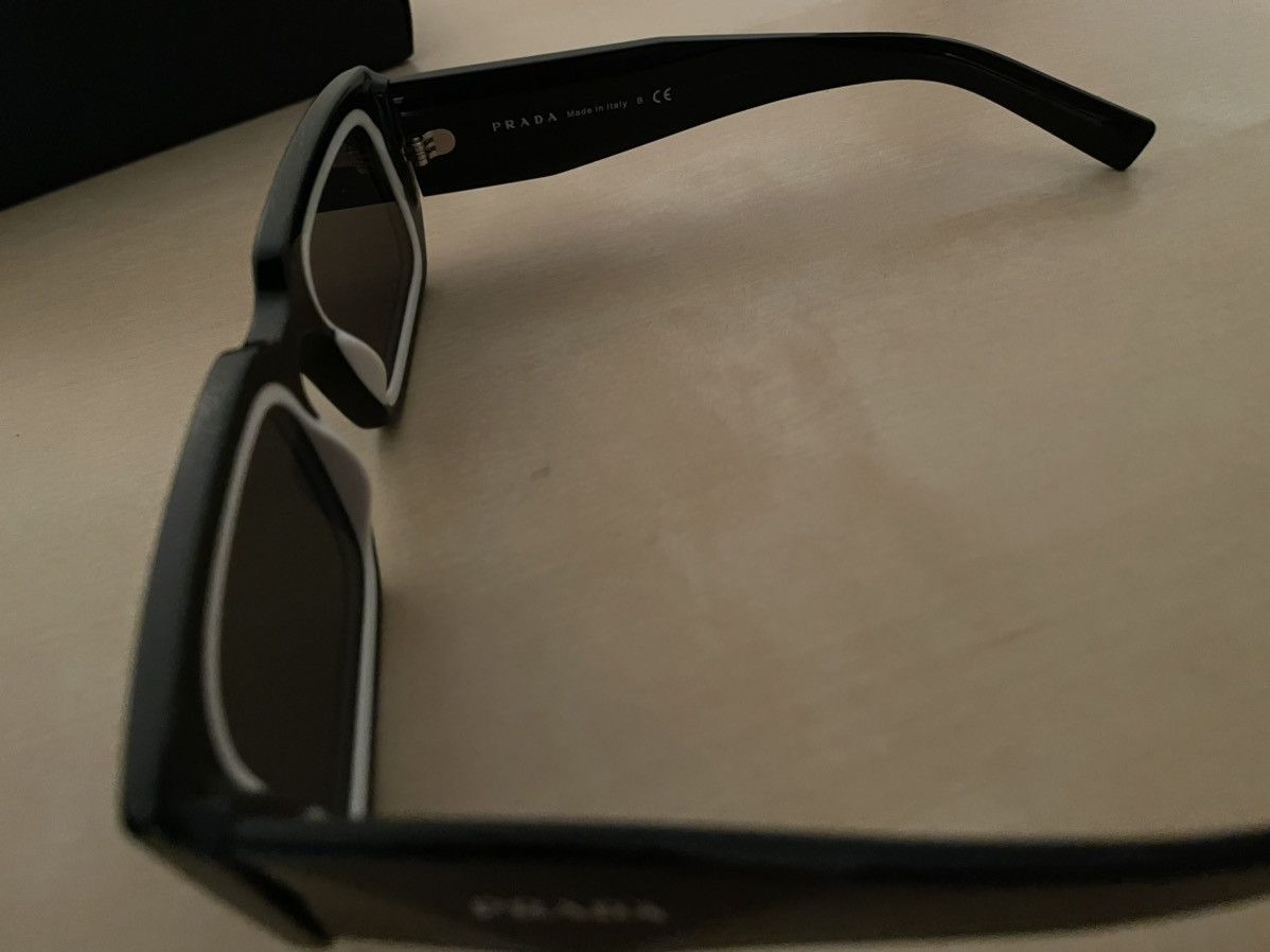 Prada Prada sunglasses Size ONE SIZE - 6 Thumbnail