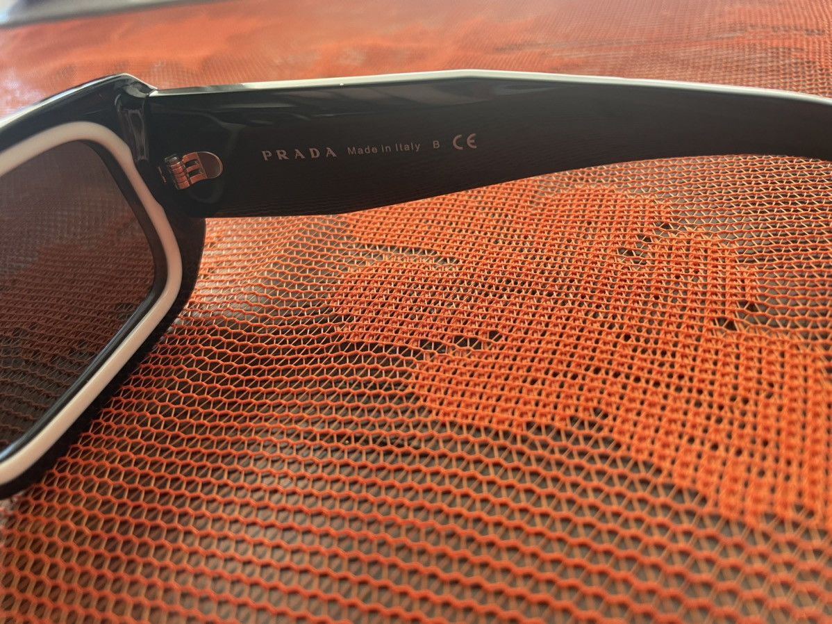 Prada Prada sunglasses Size ONE SIZE - 3 Thumbnail