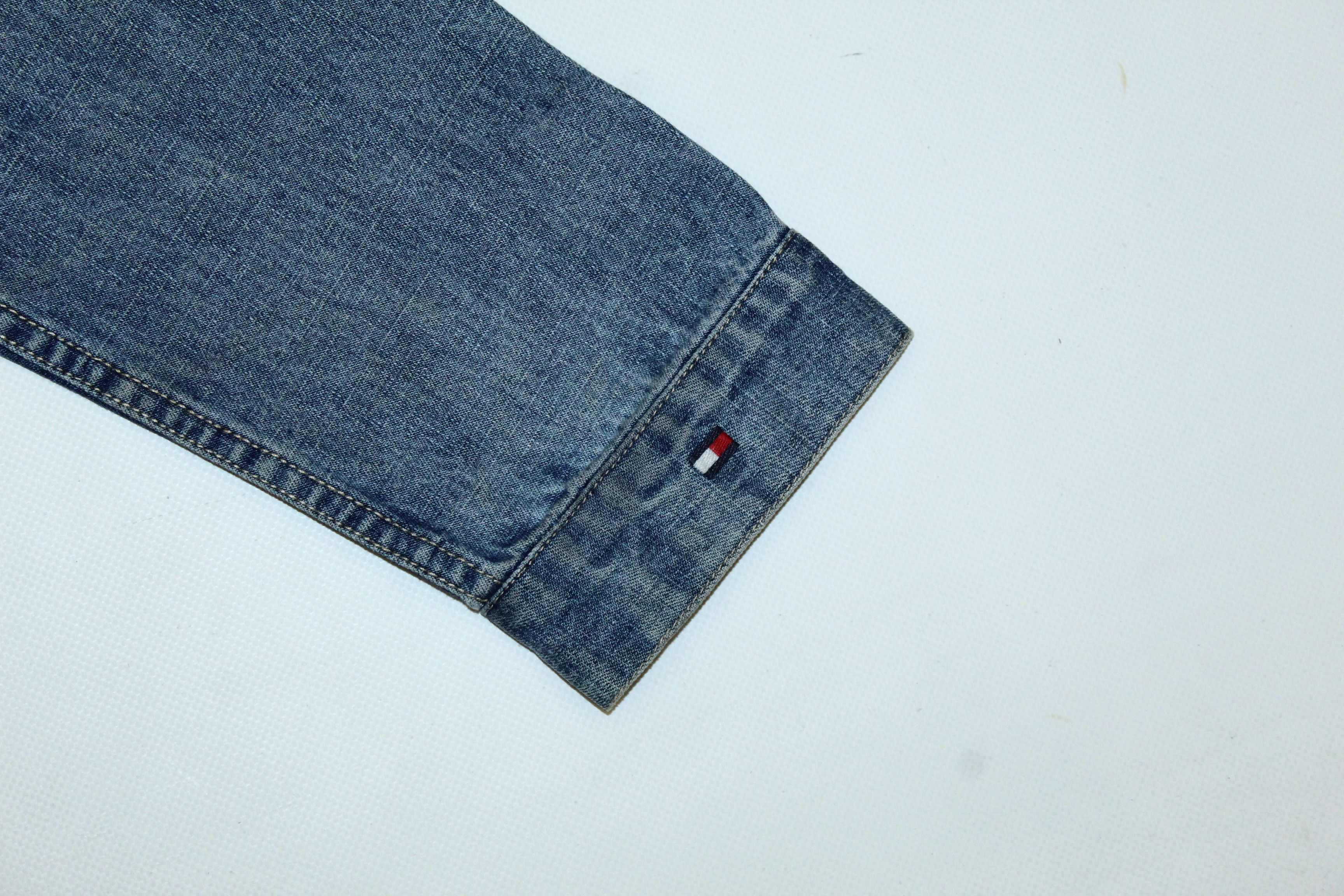 Tommy Hilfiger Tommy Hilfiger USA Flag Big Back Logo Stonewash Denim Jacket Size US M / EU 48-50 / 2 - 9 Thumbnail
