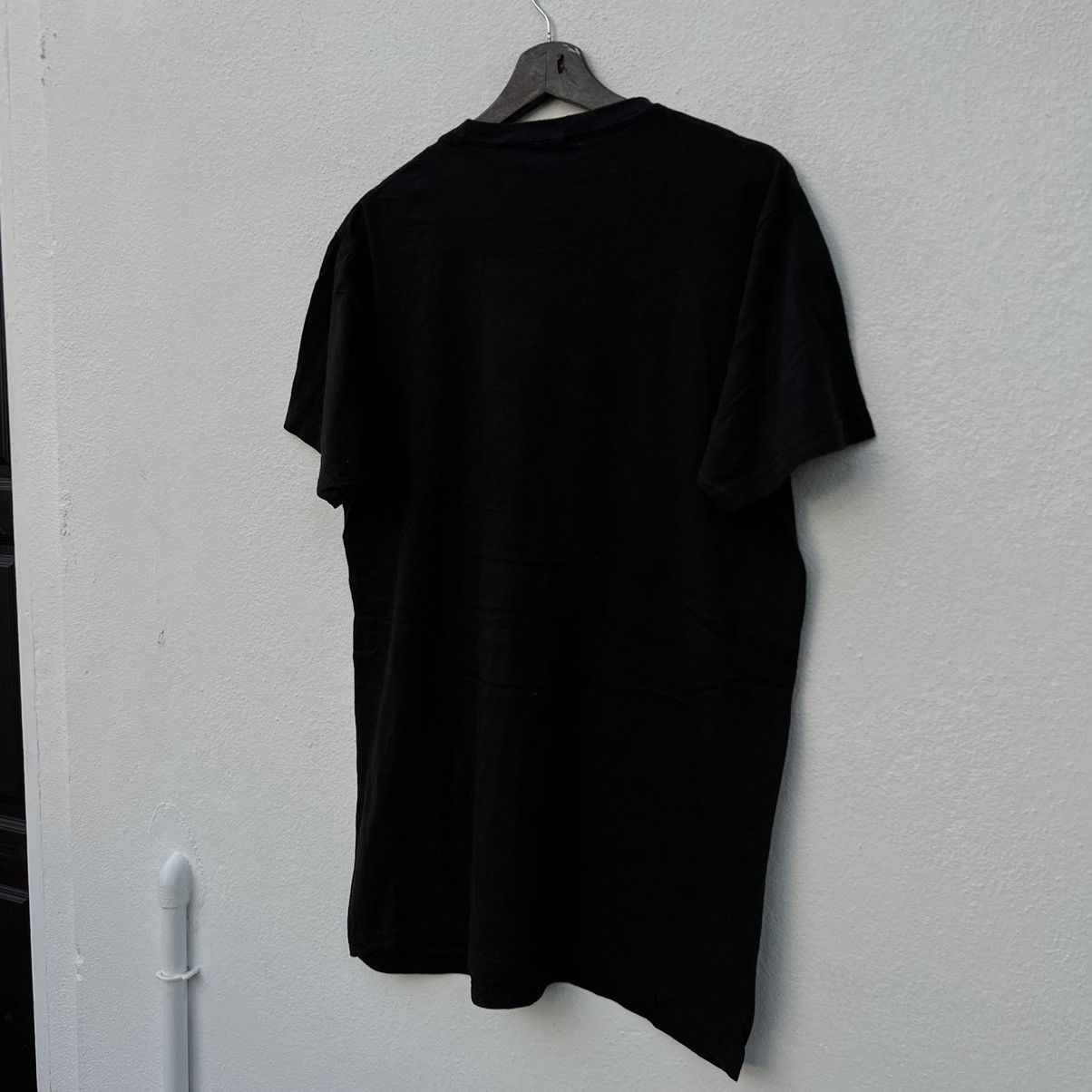 Japanese Brand VINTAGE QUINTS JAWS MOVIE TEE SHORT SLEEVE BIG LOGO Size US XL / EU 56 / 4 - 7 Thumbnail