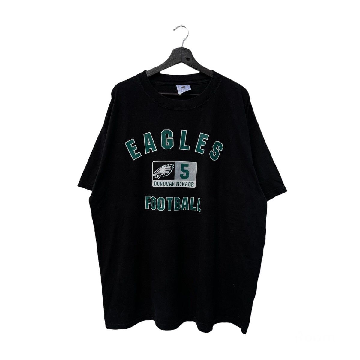 NFL VINTAGE NFL TEE EAGLES FOOTBALL PLAYER WEAR Size US XL / EU 56 / 4 - 1 Thumbnail
