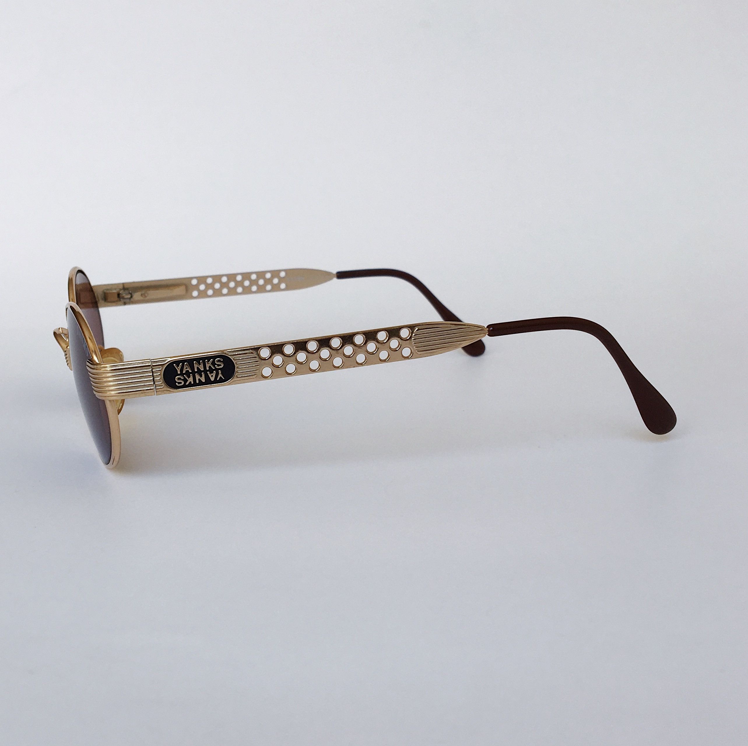 Vintage YANKS Vintage Oval Sunglasses Gold Frame 90s NOS Size ONE SIZE - 4 Thumbnail