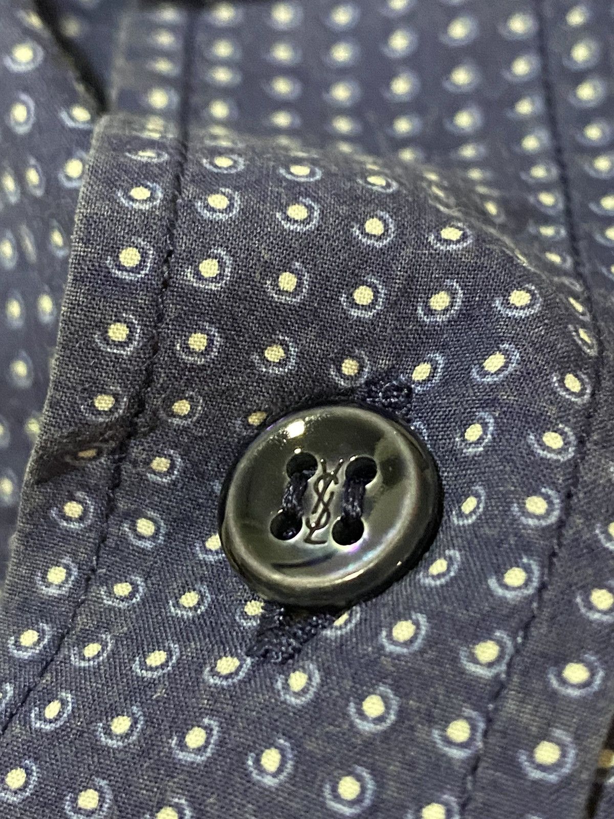 Yves Saint Laurent 2011 YSL Shirt Italy Size US M / EU 48-50 / 2 - 2 Thumbnail