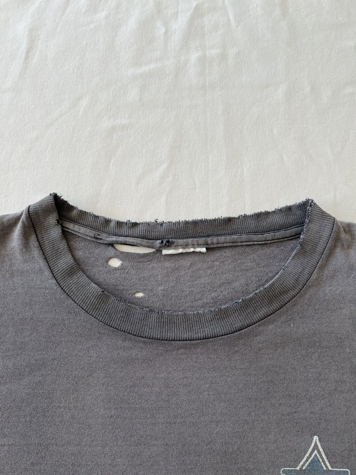 Body Glove × Vintage Vintage 1995 Body Glove Thrashed Faded Black Tee (Surf Style Size US XL / EU 56 / 4 - 14 Thumbnail