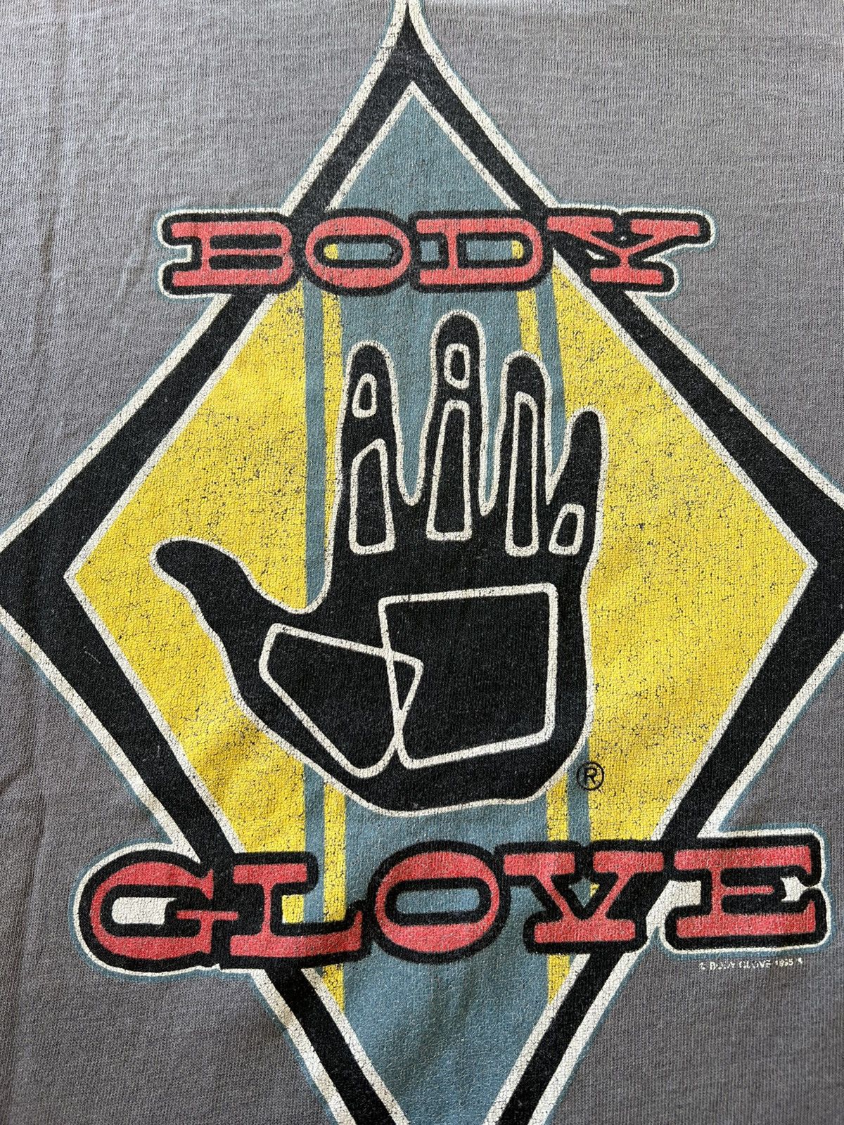 Body Glove × Vintage Vintage 1995 Body Glove Thrashed Faded Black Tee (Surf Style Size US XL / EU 56 / 4 - 23 Thumbnail