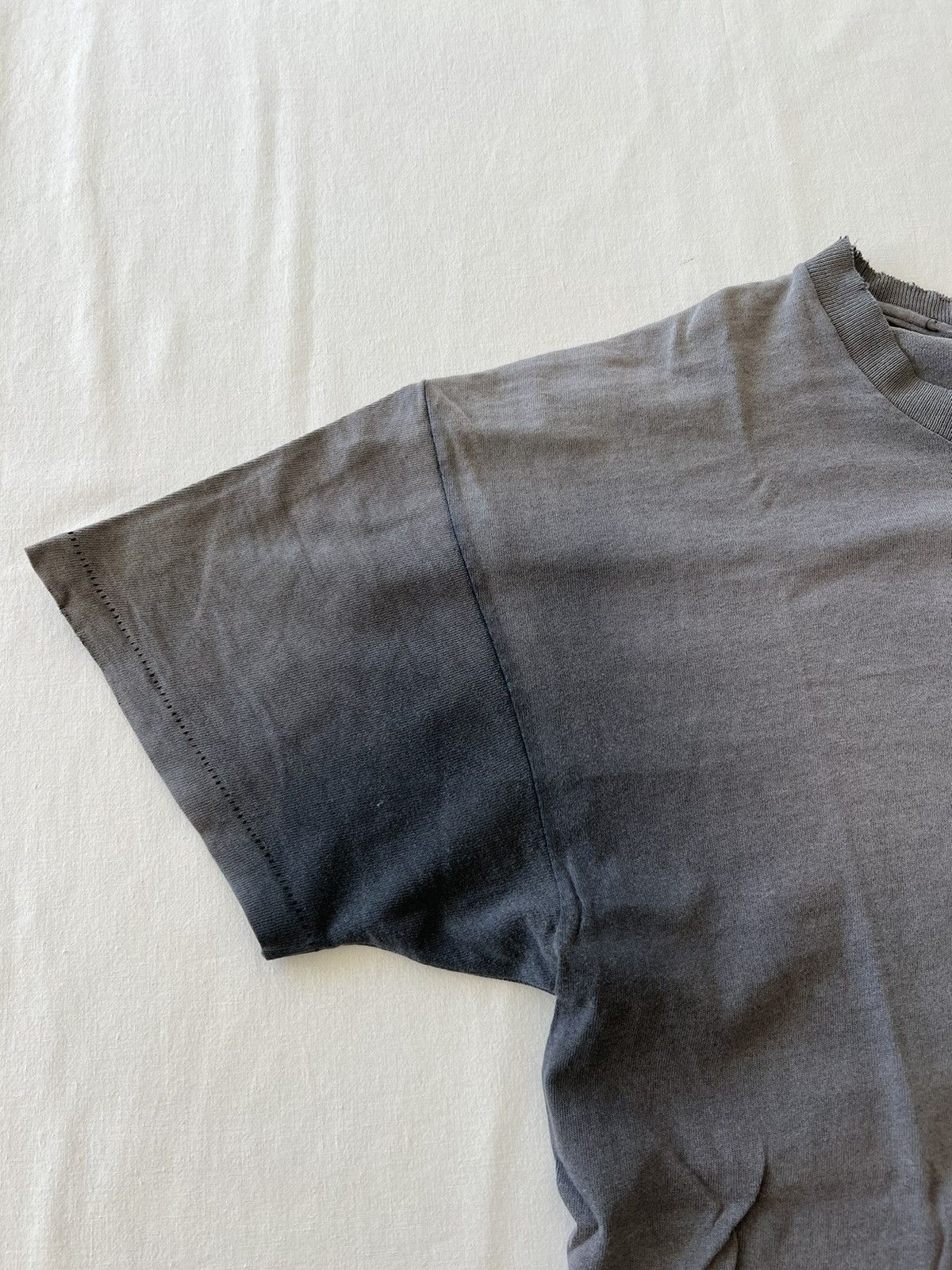 Body Glove × Vintage Vintage 1995 Body Glove Thrashed Faded Black Tee (Surf Style Size US XL / EU 56 / 4 - 9 Thumbnail