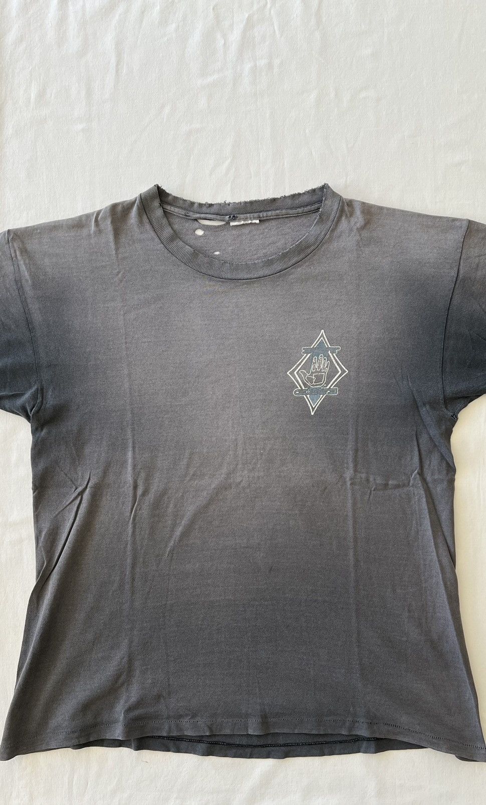 Body Glove × Vintage Vintage 1995 Body Glove Thrashed Faded Black Tee (Surf Style Size US XL / EU 56 / 4 - 4 Thumbnail