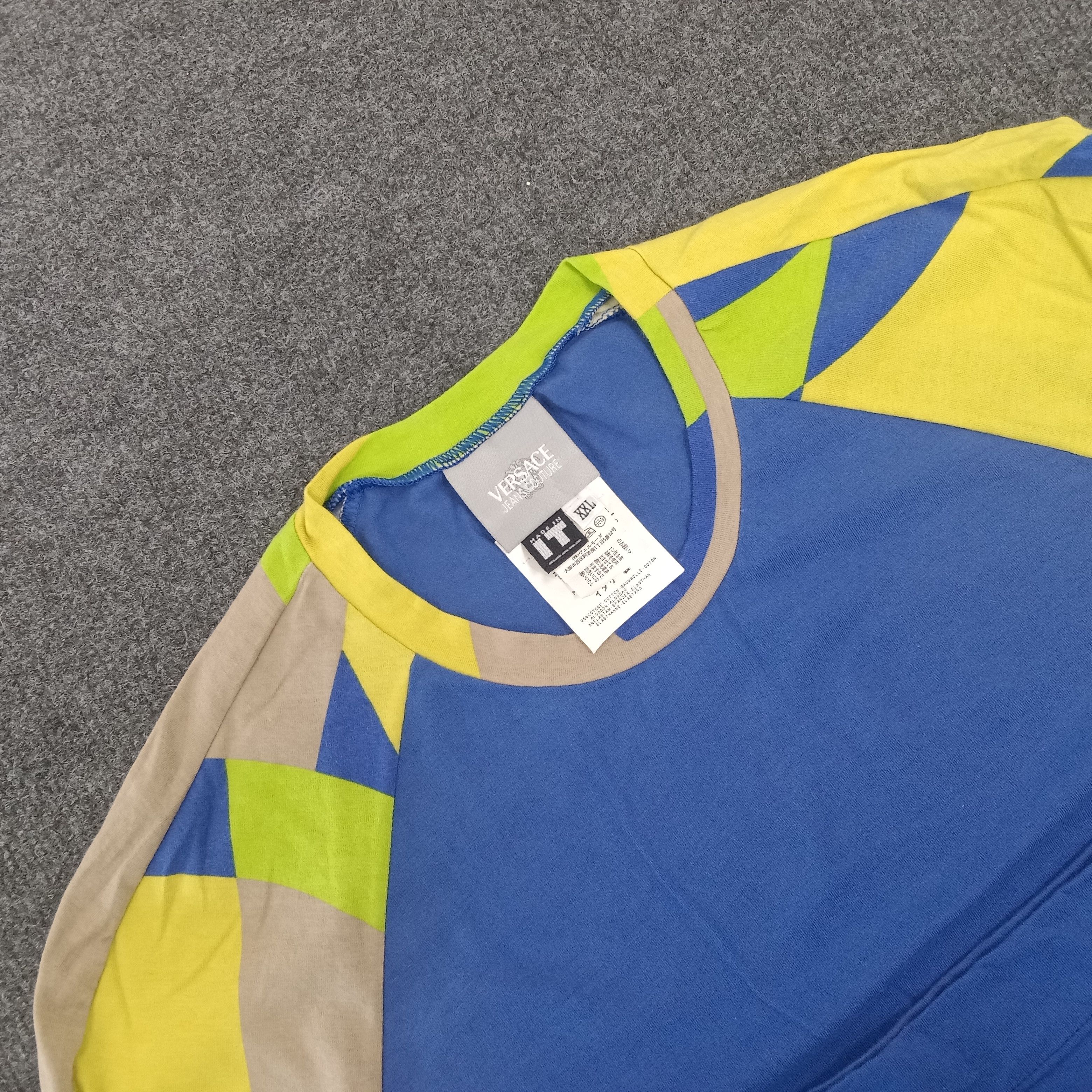 Other Versace Italian Brand Tshirt Size US L / EU 52-54 / 3 - 3 Thumbnail