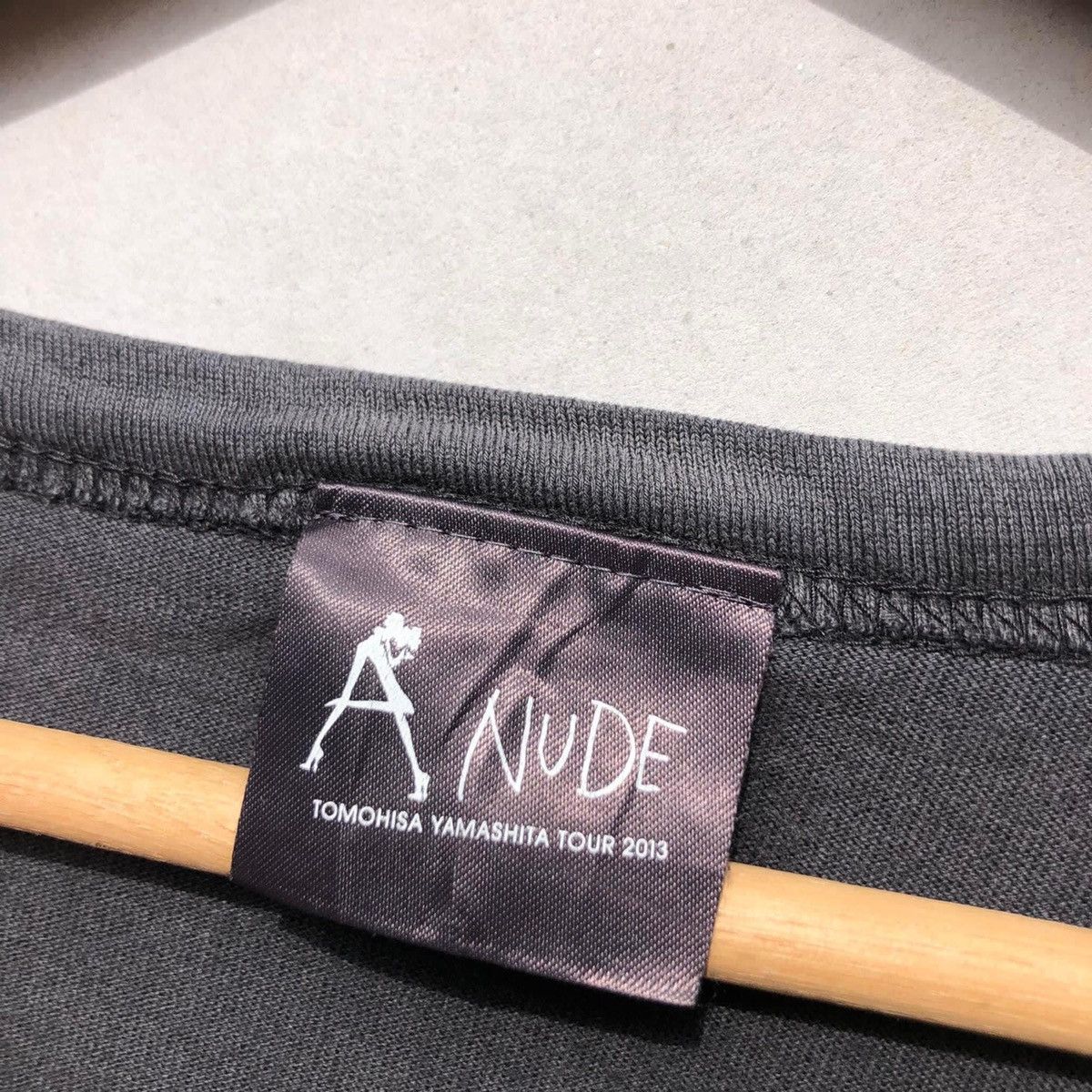 Band Tees RARE🔥 Tomohisa Yamashita Size XS / US 0-2 / IT 36-38 - 4 Thumbnail