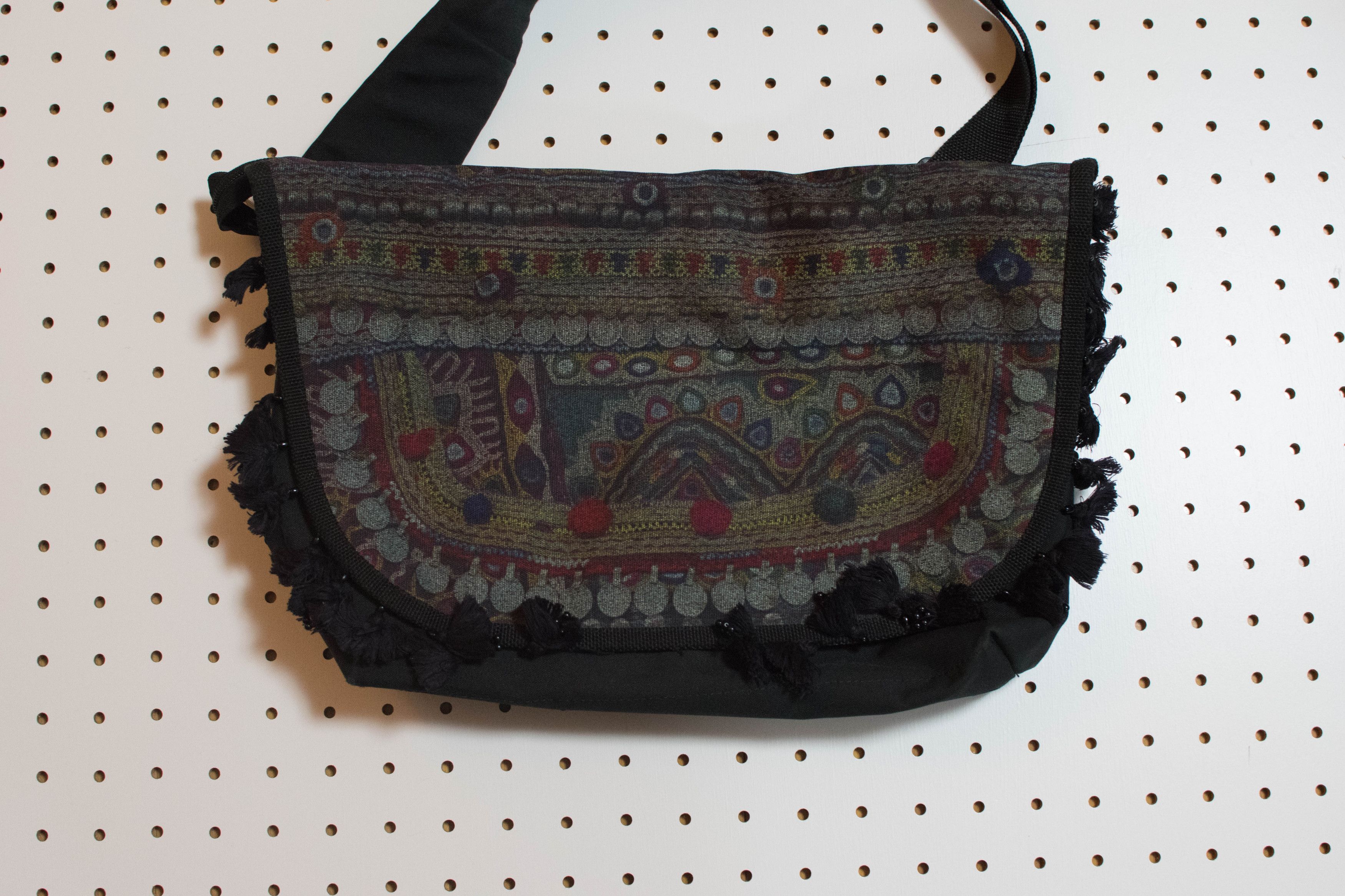 Undercover Undercover x ZozoVilla Ethnic Crossbody Bag Size ONE SIZE - 3 Thumbnail
