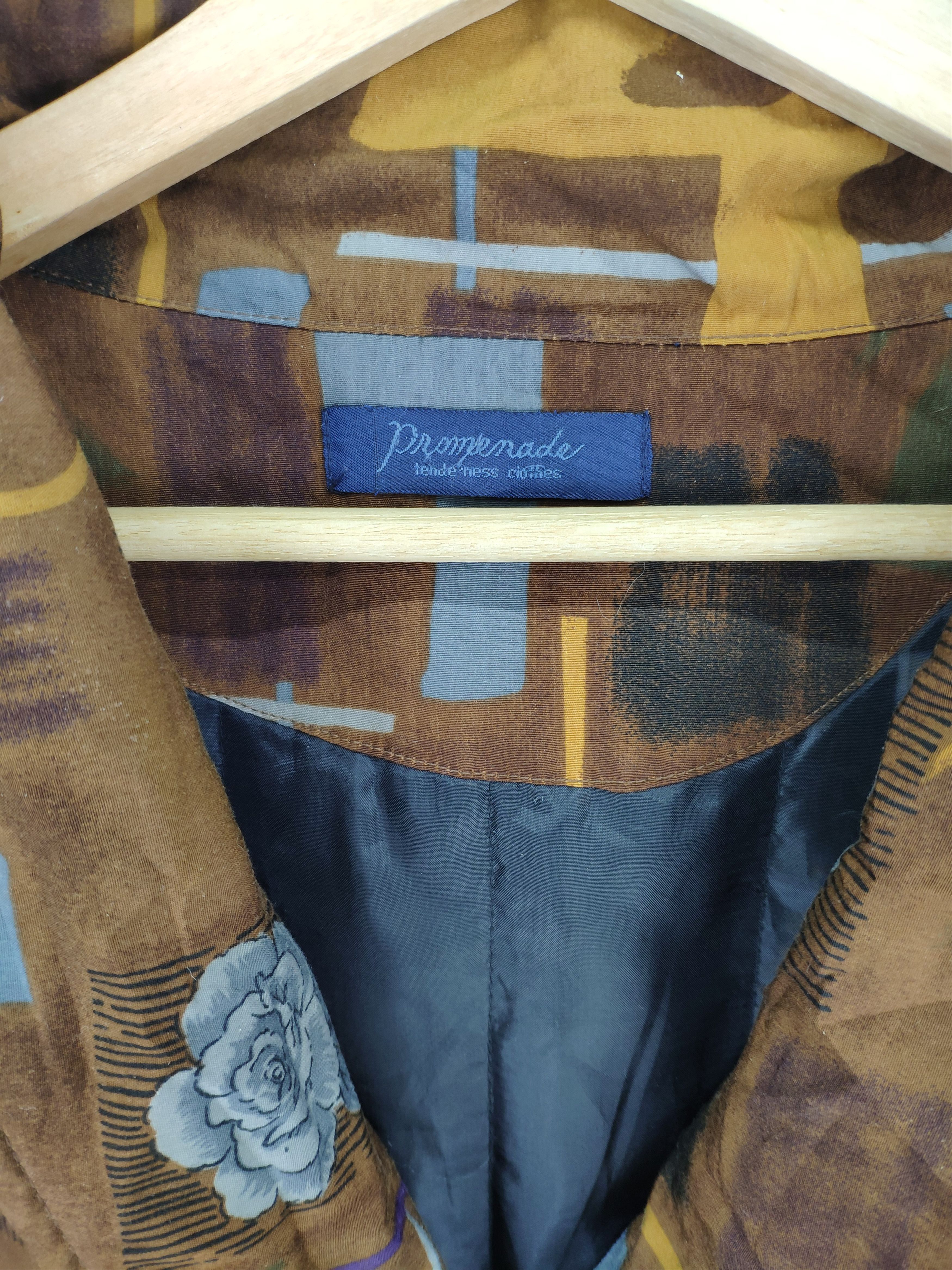 Japanese Brand Vintage Vest Art Abstract Japanese Style Size US L / EU 52-54 / 3 - 7 Thumbnail