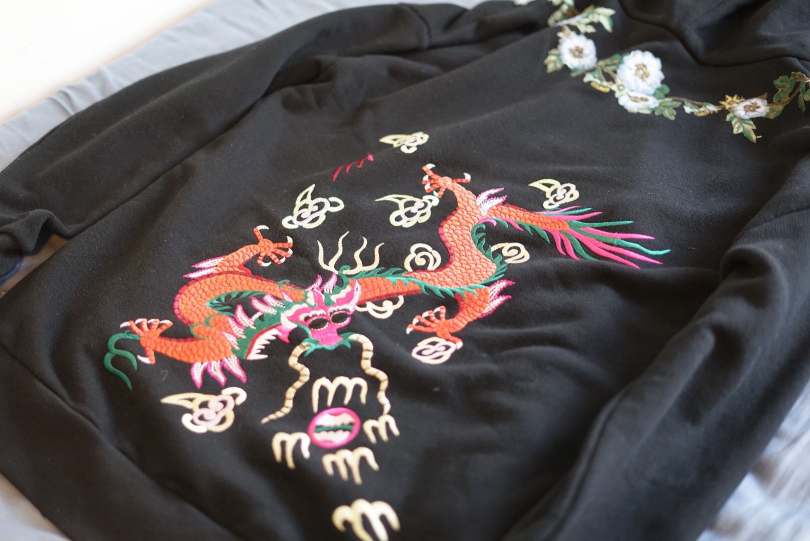 Gucci Black dragon hoodie Grailed