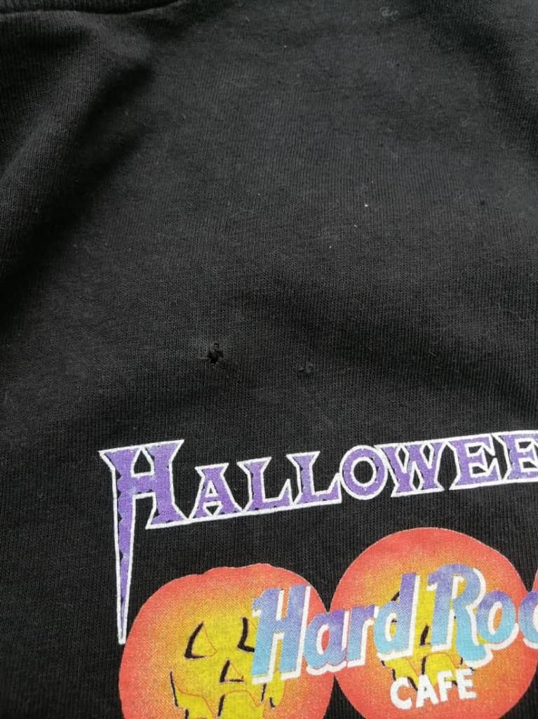 Hard Rock Cafe × Vintage Vintage 90s Hard Rock Cafe Halloween Trick Or Treat Tee Size US S / EU 44-46 / 1 - 6 Thumbnail