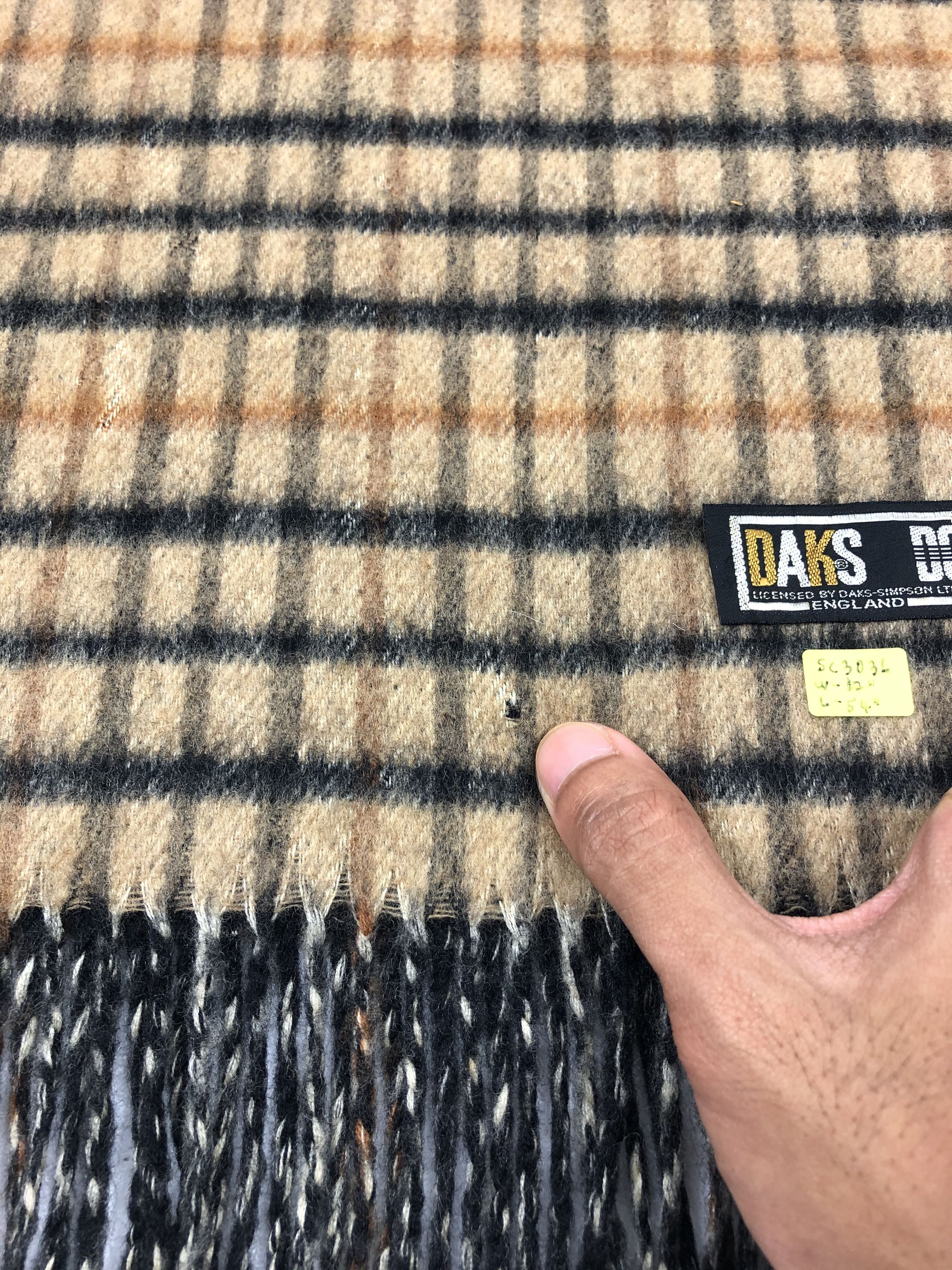 DAKS Daks London Wool Scarf / Muffler / Neckwear Size ONE SIZE - 5 Thumbnail
