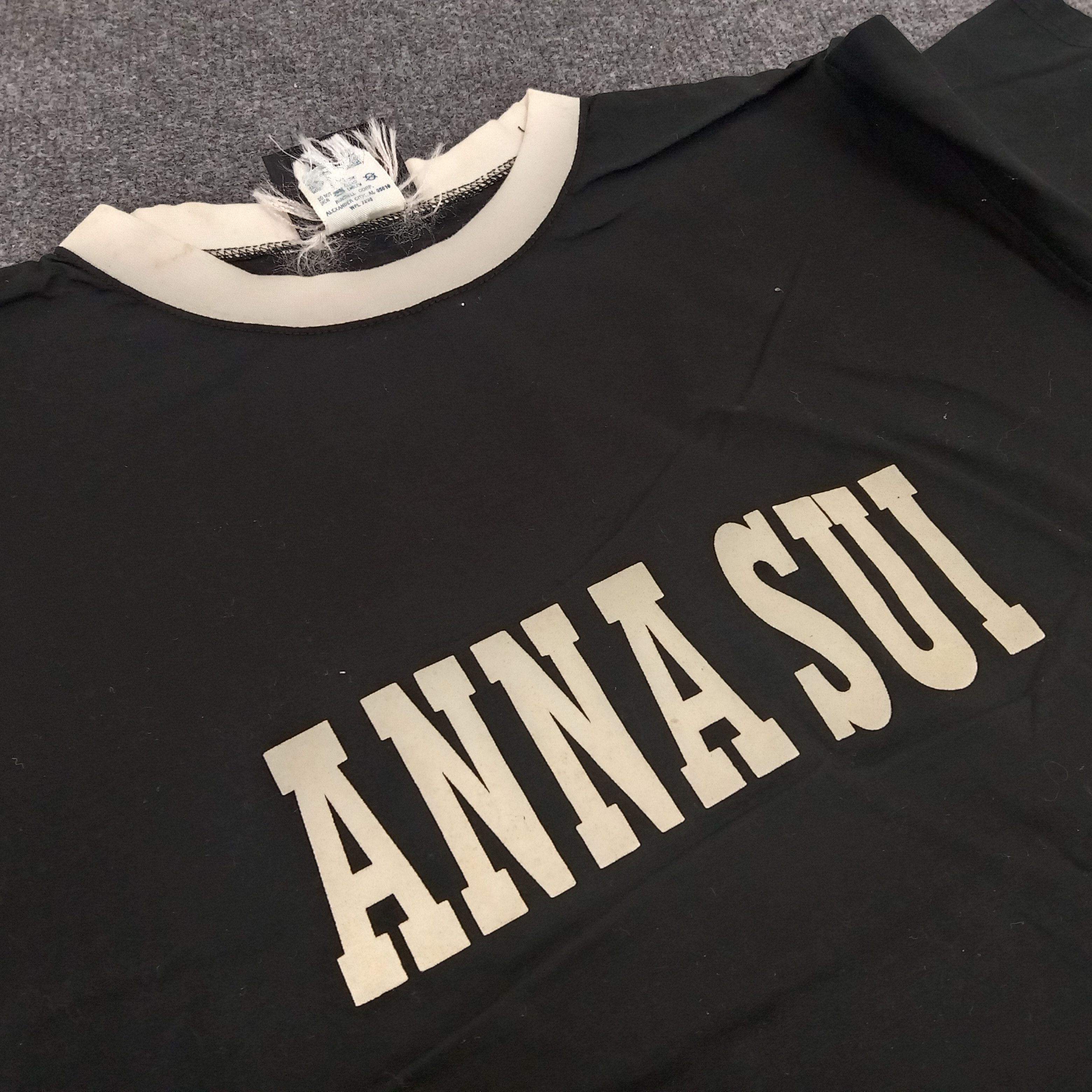 Designer ANNA SUI Italian Designer Brand Tshirt Size US L / EU 52-54 / 3 - 2 Thumbnail