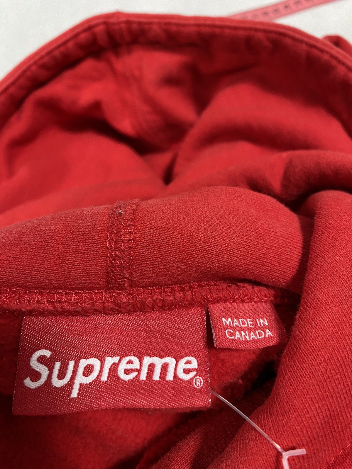 Supreme Supreme red logo hoodie size L Size US L / EU 52-54 / 3 - 6 Thumbnail