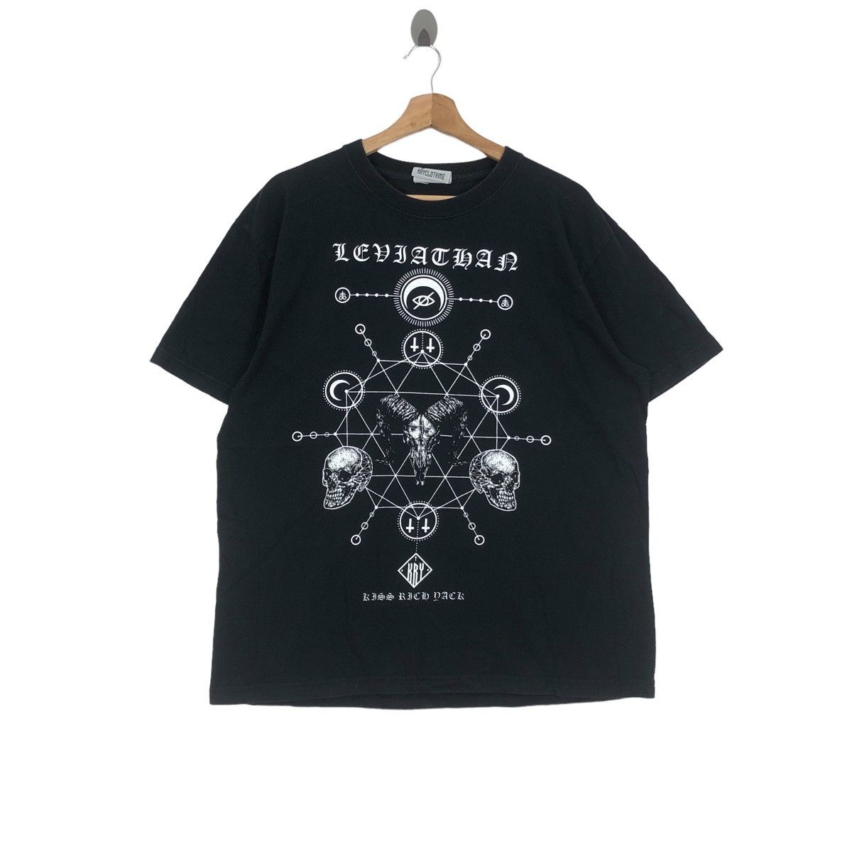 Vintage BLACK METAL GOAT Head Rock Band T-Shirt