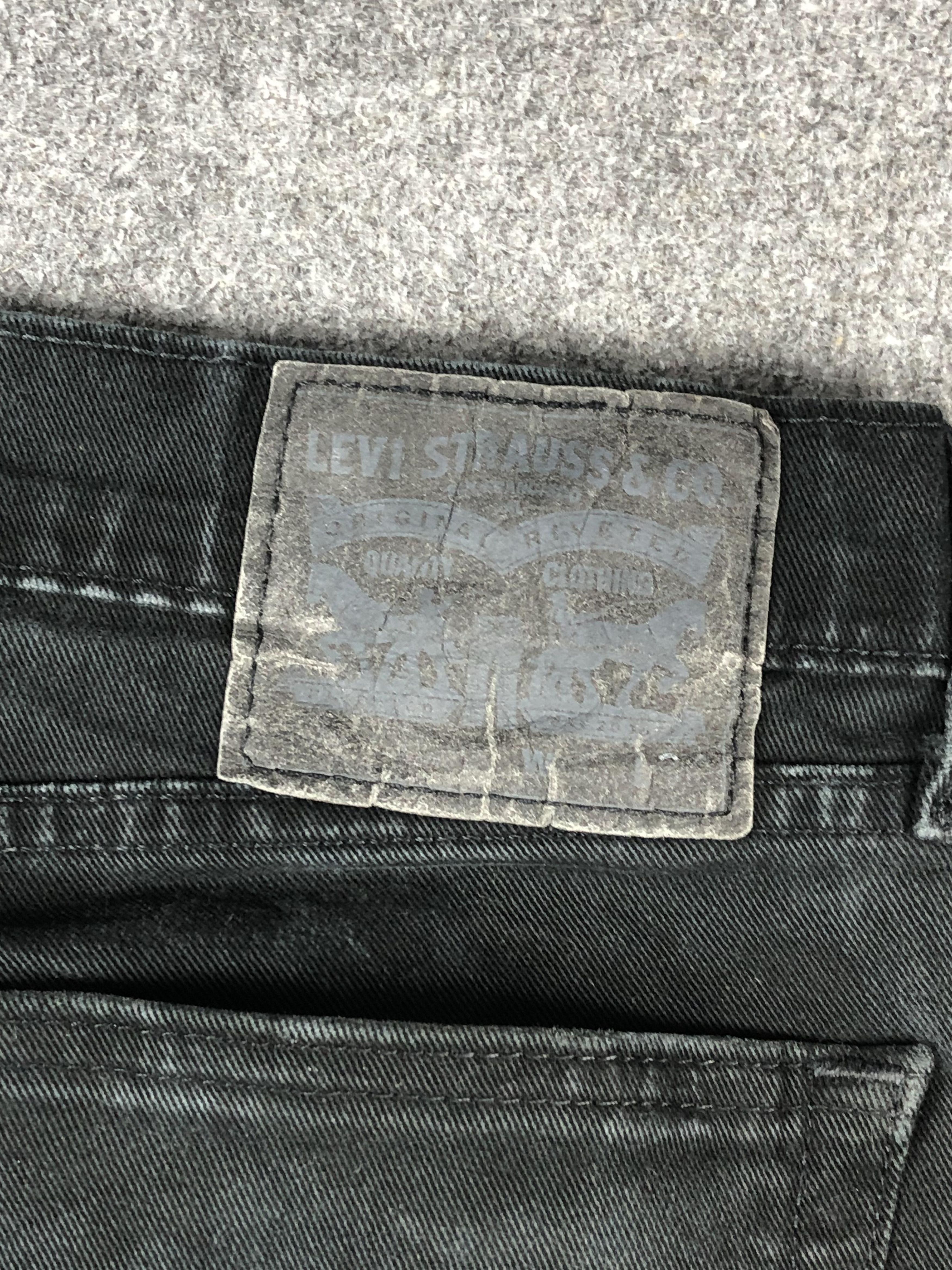 Levi's Vintage Levis 510 Faded Black Jeans DP2268 Size US 33 - 5 Thumbnail