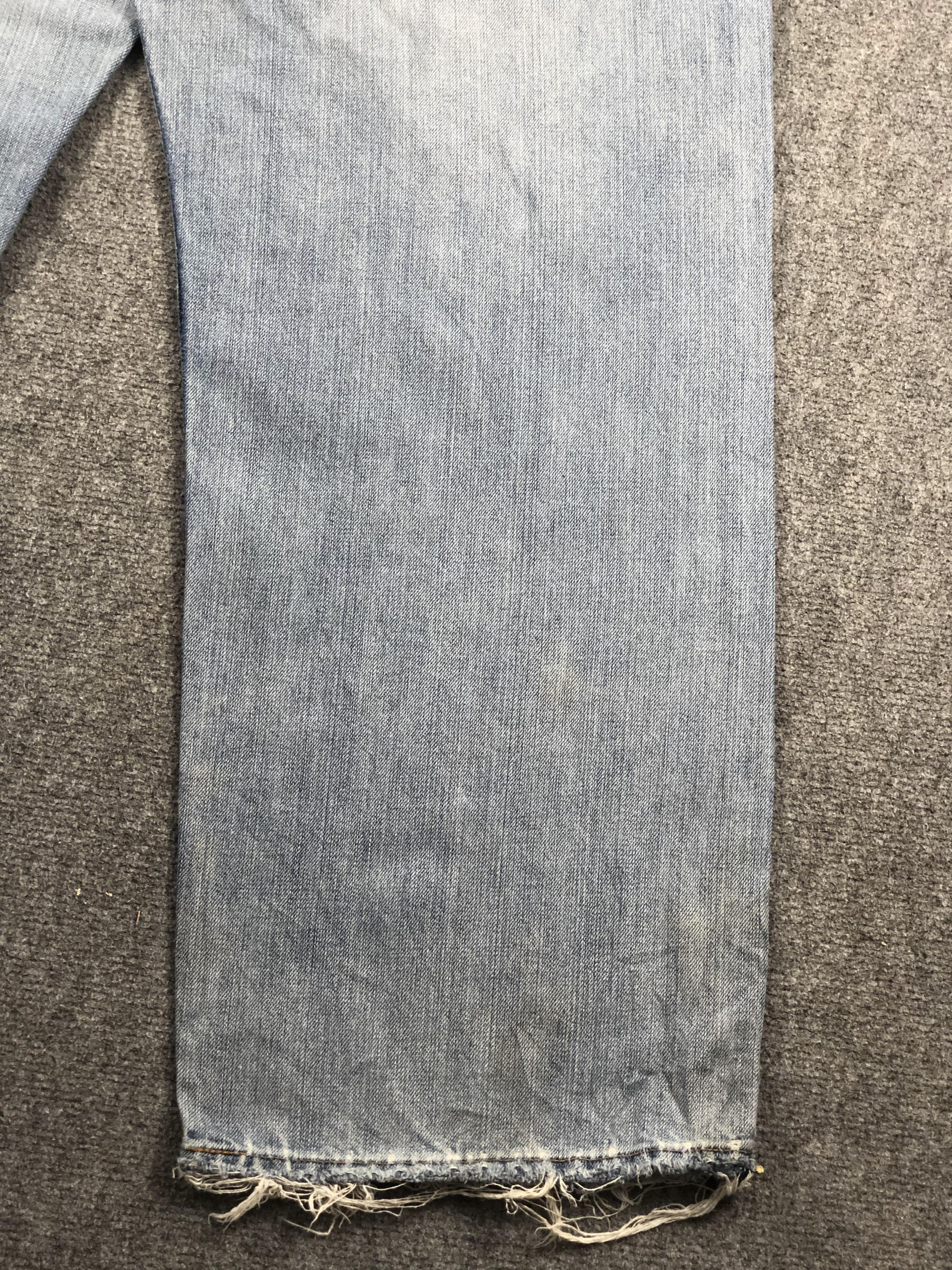 Levi's Vintage Distressed Levis 569 Faded Blue Jeans DP2270 Size US 39 - 19 Thumbnail