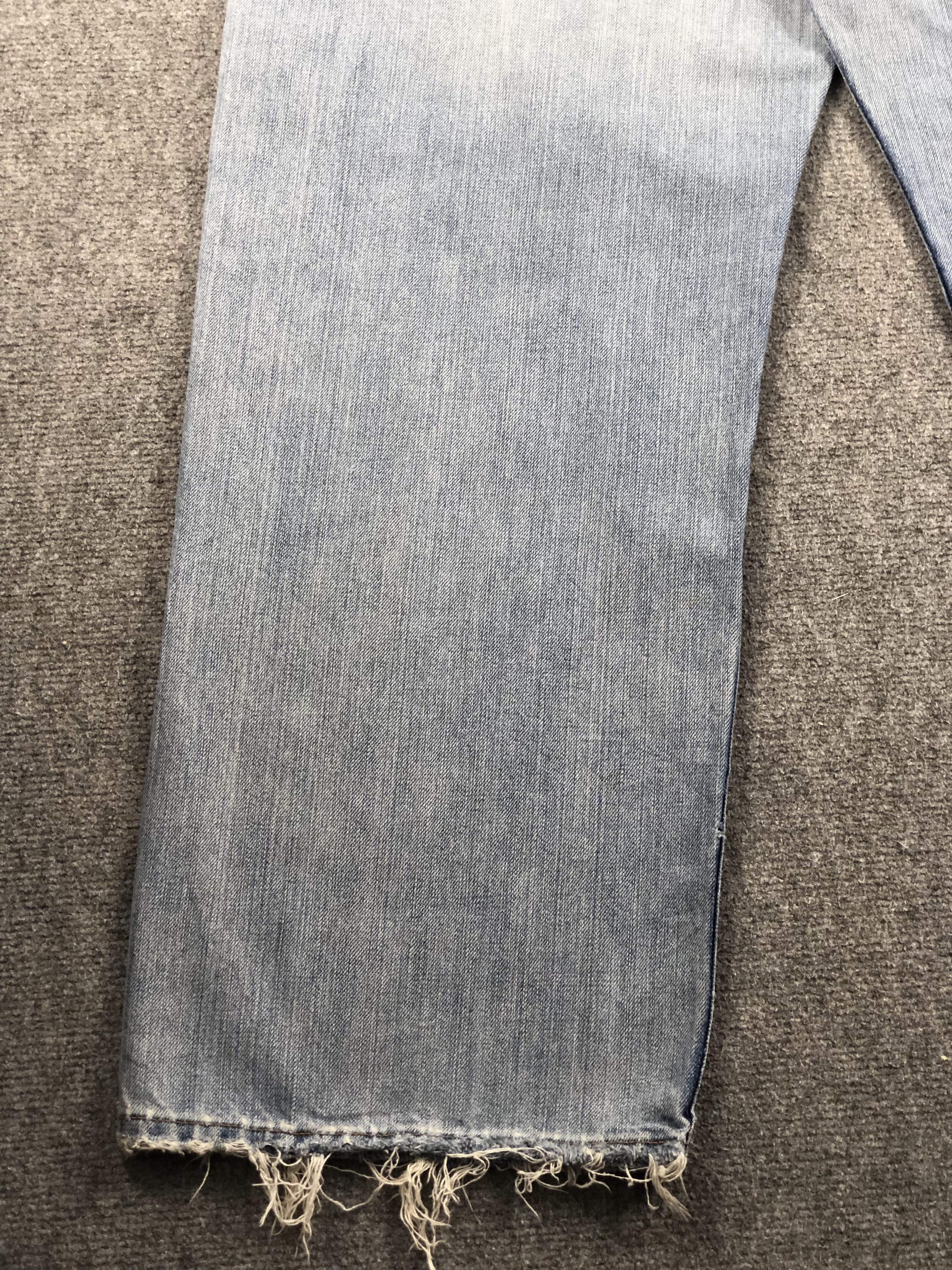 Levi's Vintage Distressed Levis 569 Faded Blue Jeans DP2270 Size US 39 - 18 Thumbnail